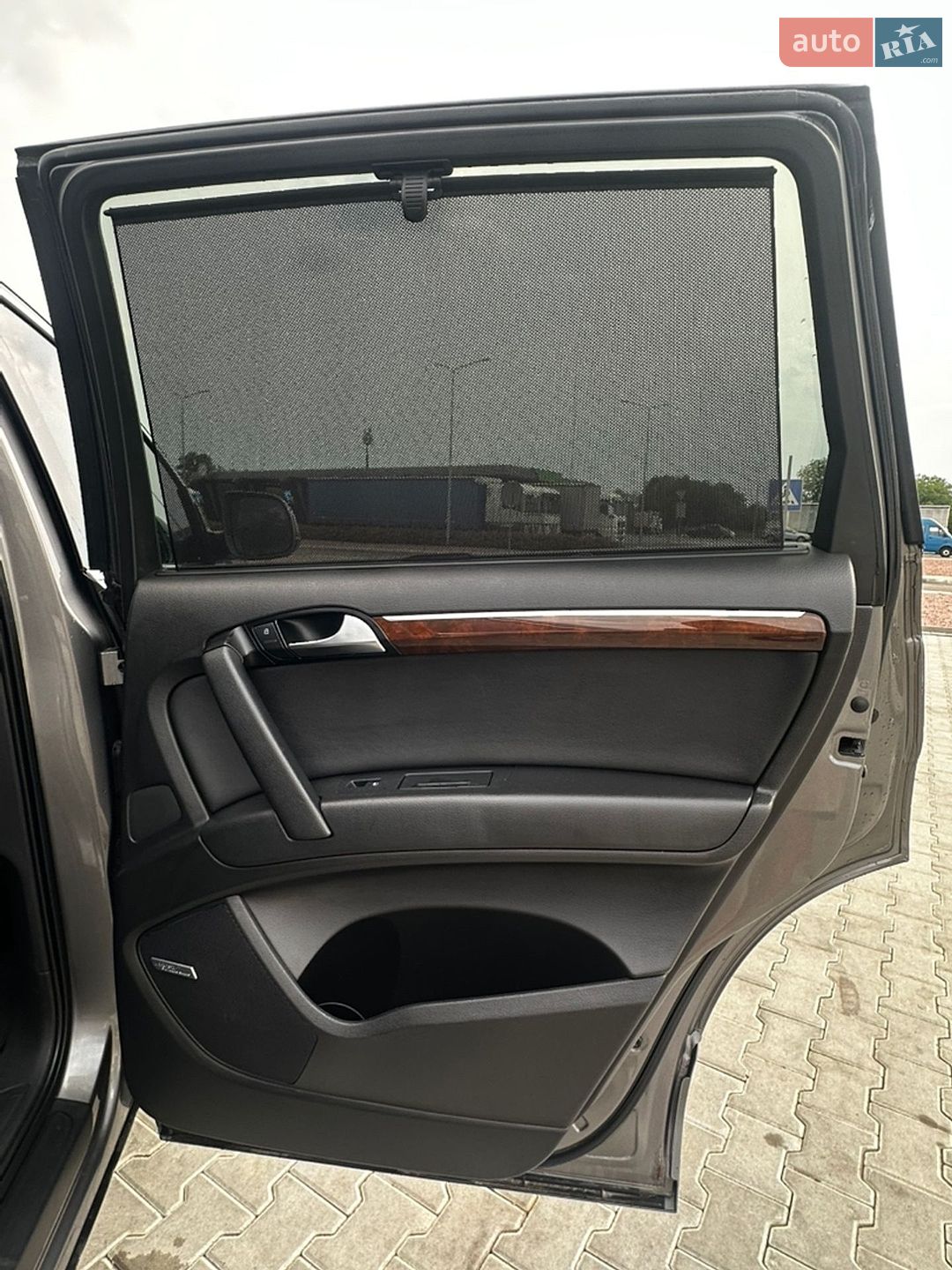 Audi Q7 2010 VIN WA1LMAFE1BD001397 фото оголошення 57 з 65