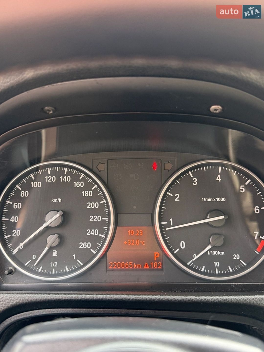 BMW 3 Series 2007 VIN WBAWK71050PW98119 фото оголошення 13 з 22