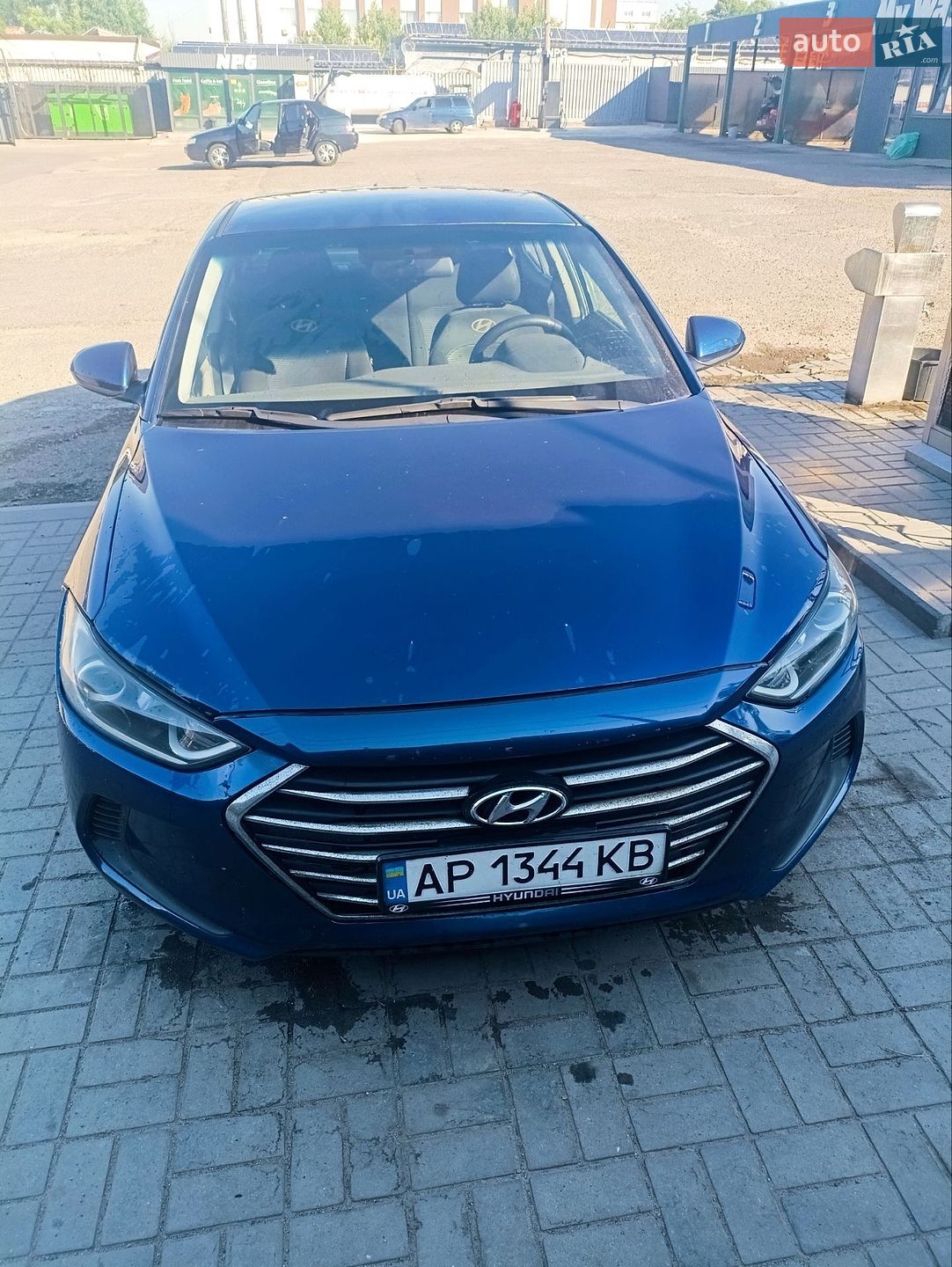 Hyundai Elantra 2017 VIN 5NPD84LF9HH016231 фото оголошення 4 з 11