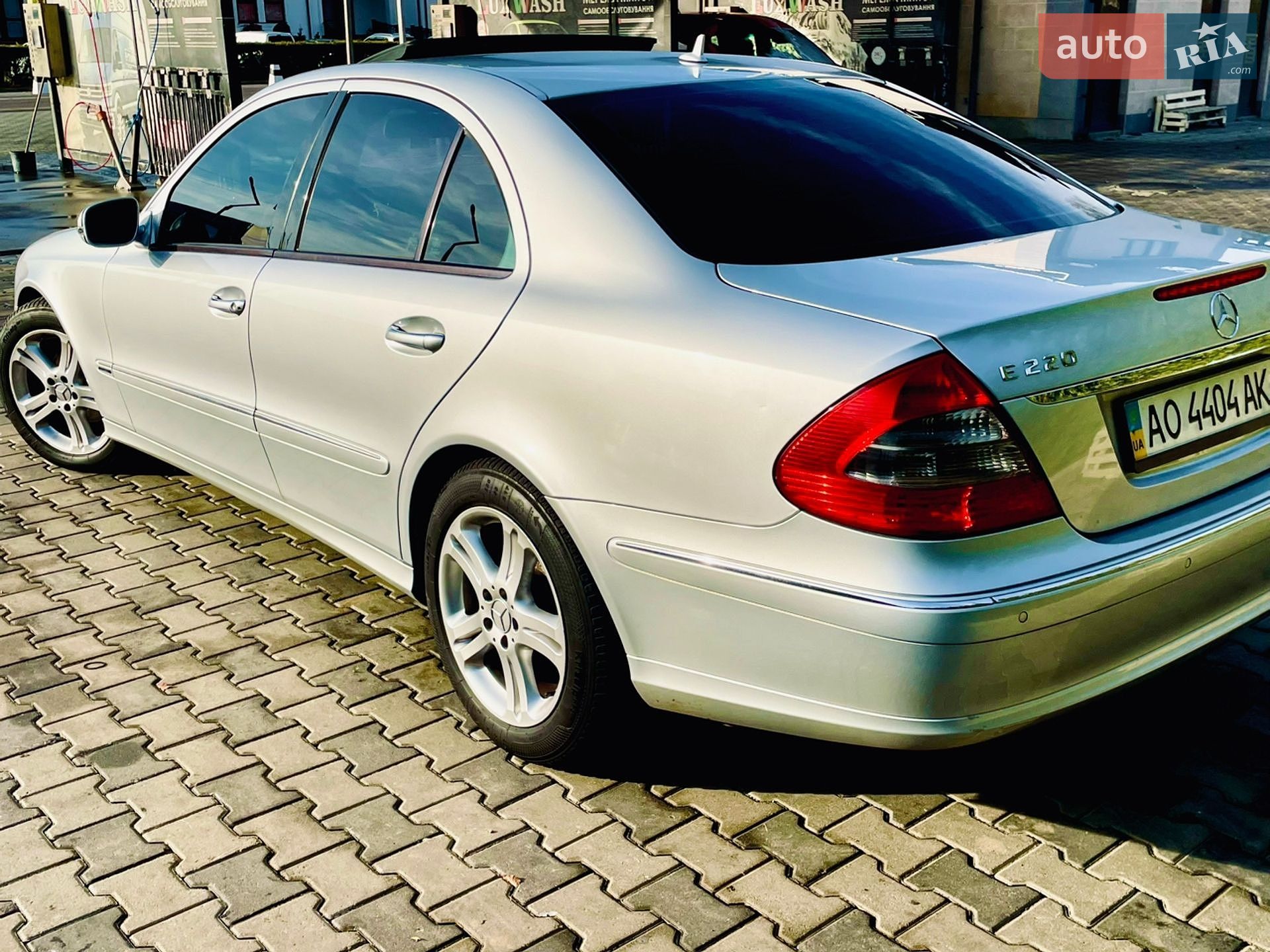 Mercedes-Benz E-Class 2008 VIN WDB2110081B317089 фото оголошення 4 з 6