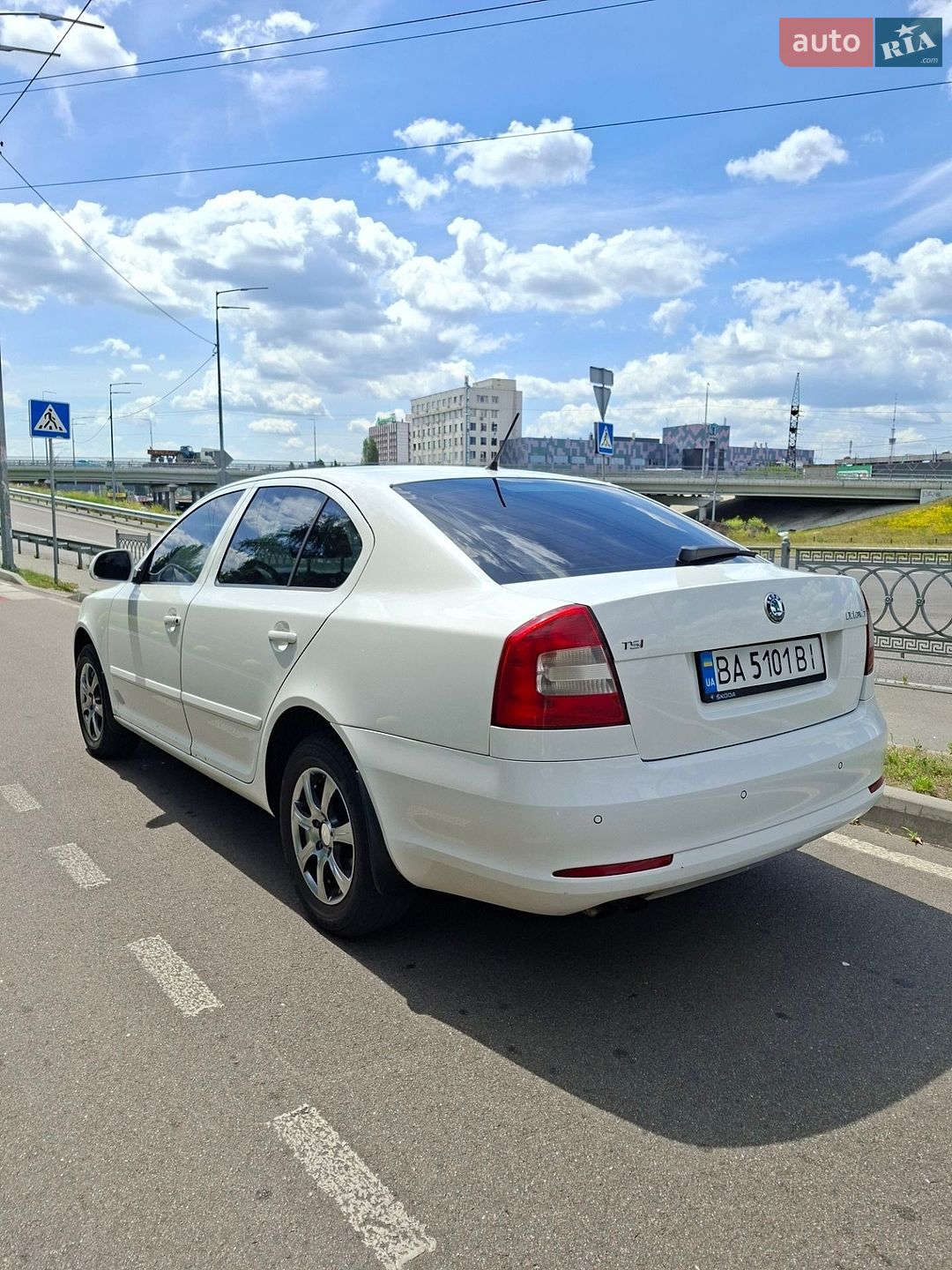 Skoda Octavia 2011 VIN Y6UCK41Z5CB153199 фото оголошення 5 з 26