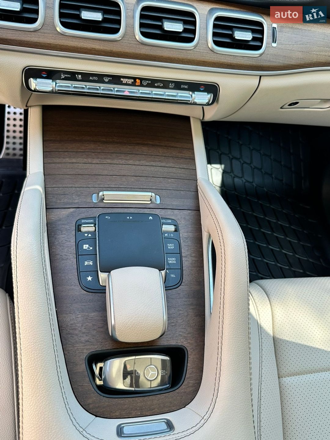Mercedes-Benz GLE-Class 2021 VIN 4JGFB4KB5MA407348 фото оголошення 17 з 27