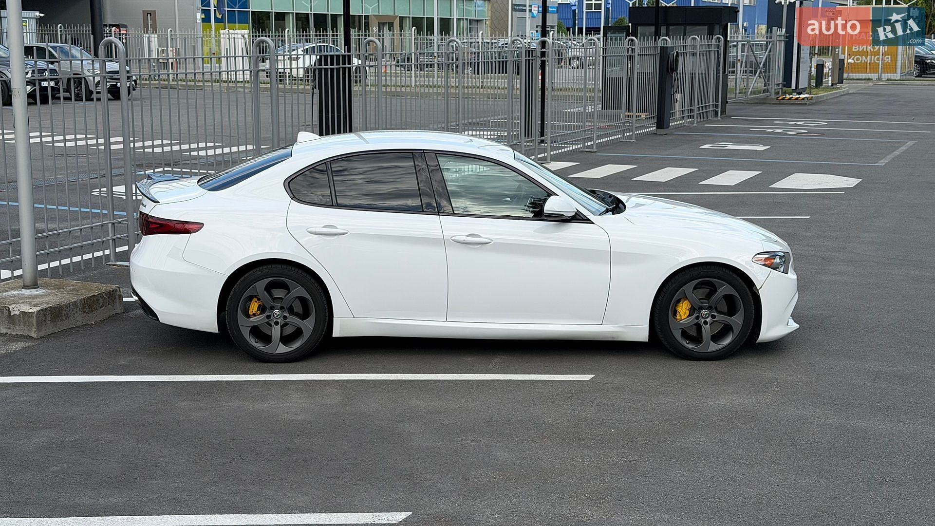 Alfa Romeo Giulia 2017 VIN ZARFAEDN3H7538985 фото оголошення 6 з 29