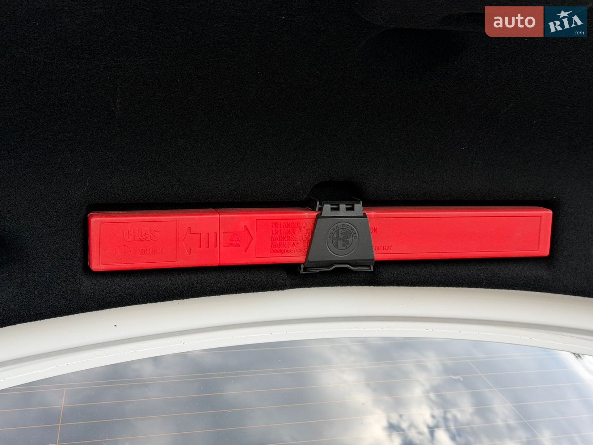 Alfa Romeo Giulia 2017 VIN ZARFAEDN3H7538985 фото оголошення 25 з 29