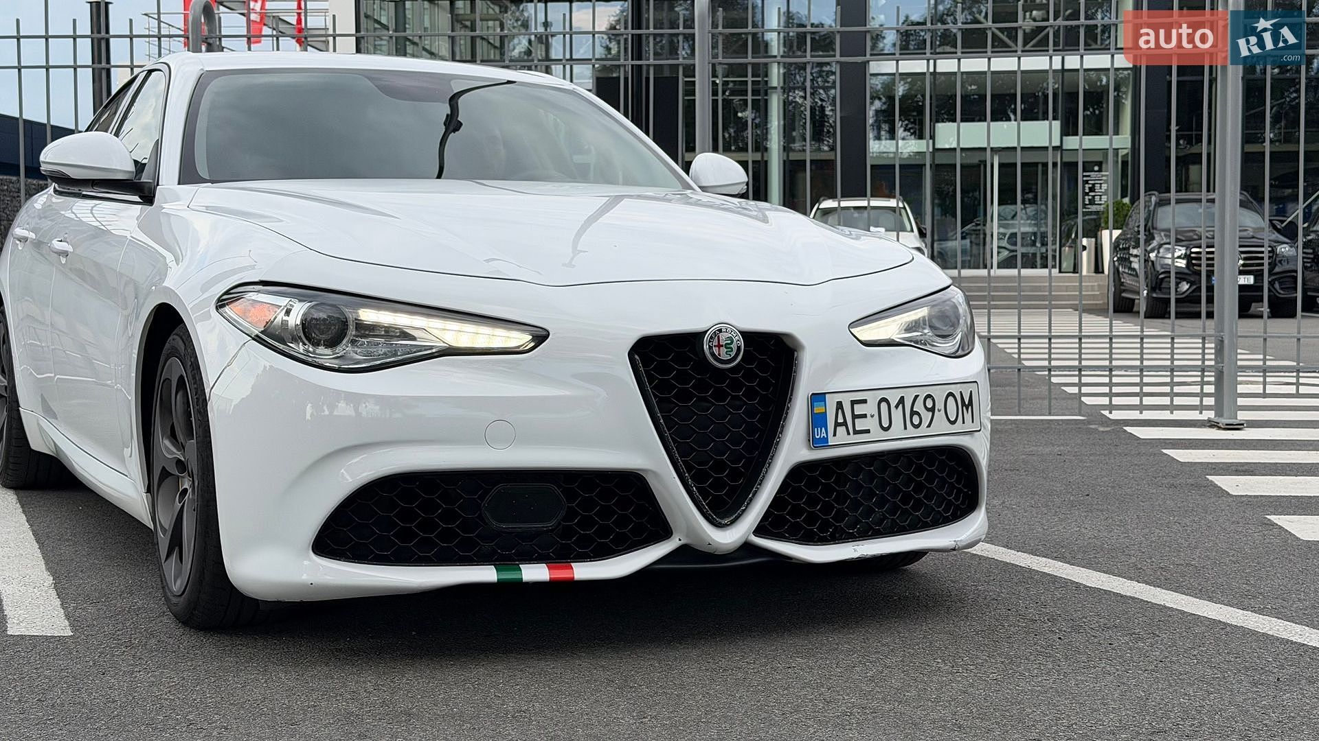 Alfa Romeo Giulia 2017 VIN ZARFAEDN3H7538985 фото оголошення 3 з 29