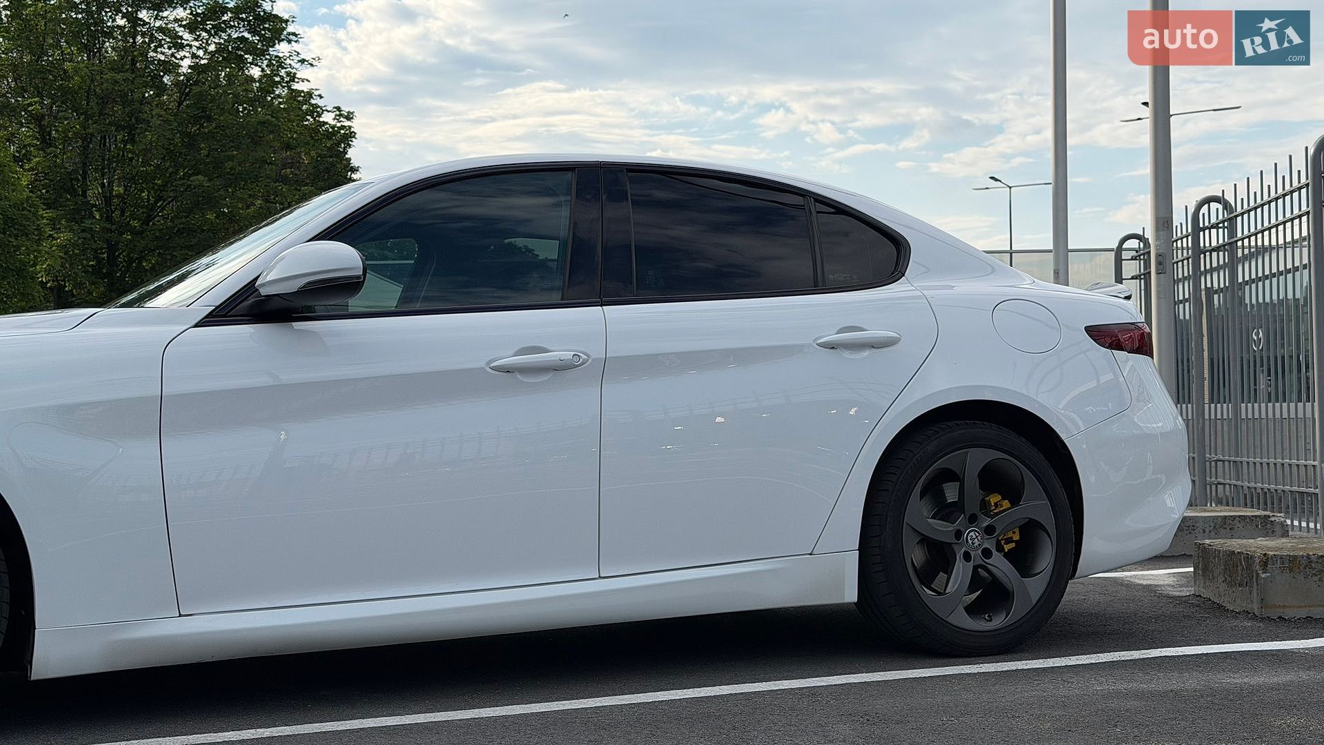 Alfa Romeo Giulia 2017 VIN ZARFAEDN3H7538985 фото оголошення 10 з 29