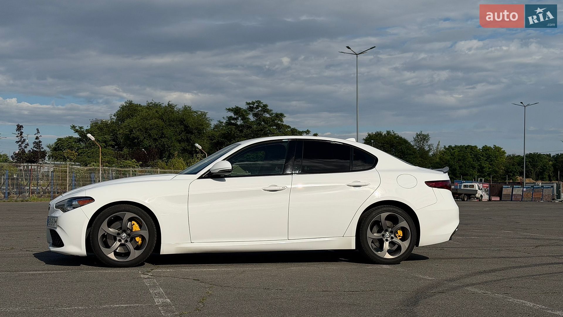 Alfa Romeo Giulia 2017 VIN ZARFAEDN3H7538985 фото оголошення 13 з 29