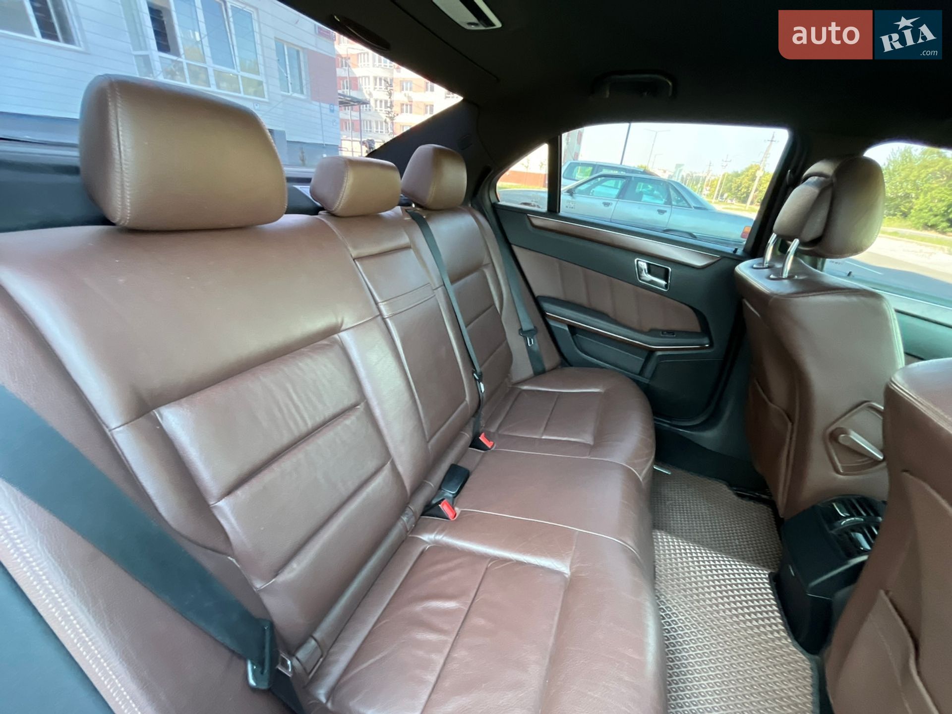 Mercedes-Benz E-Class 2009 VIN WDD2120021A017713 фото оголошення 24 з 34