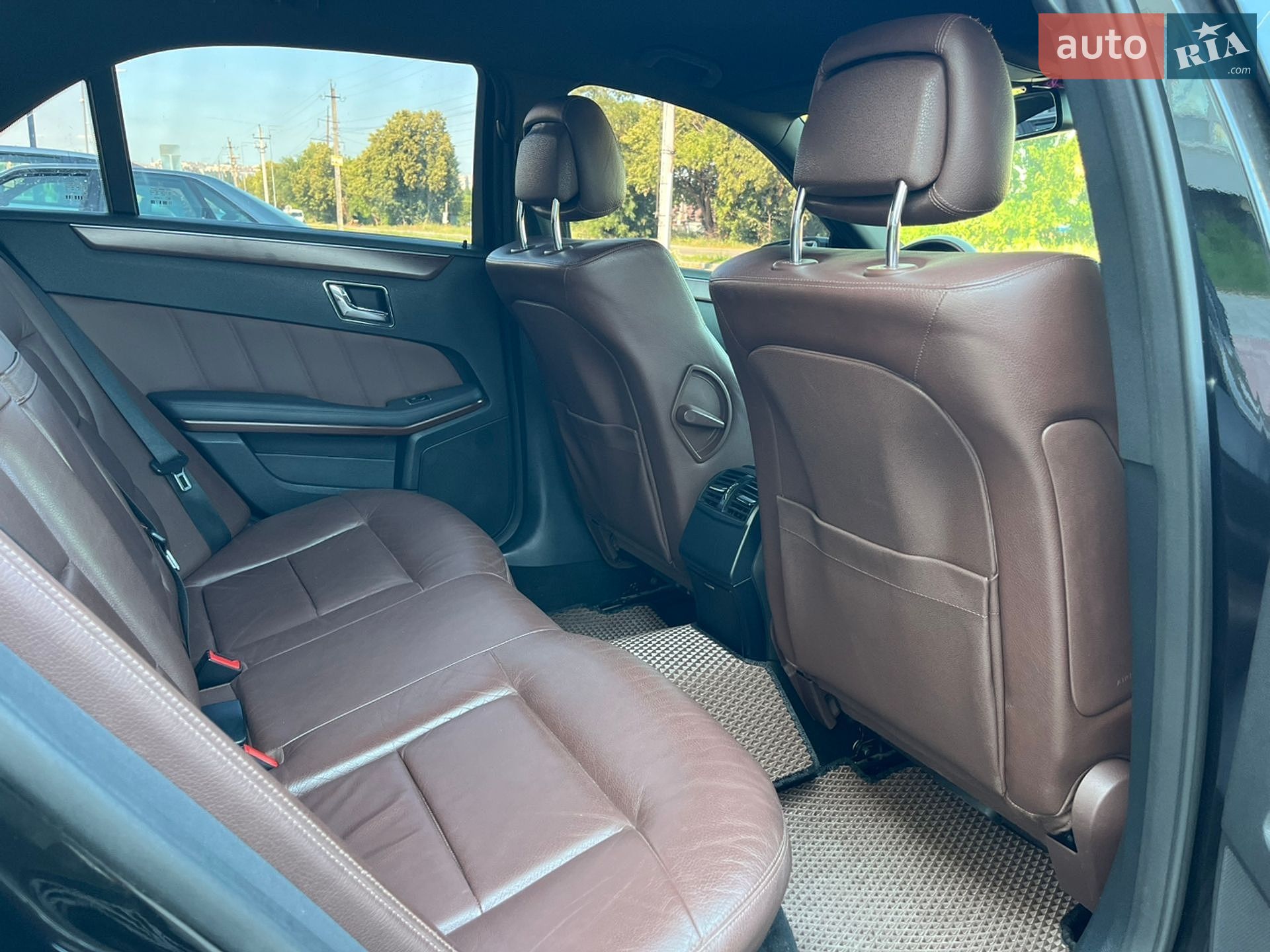 Mercedes-Benz E-Class 2009 VIN WDD2120021A017713 фото оголошення 23 з 34
