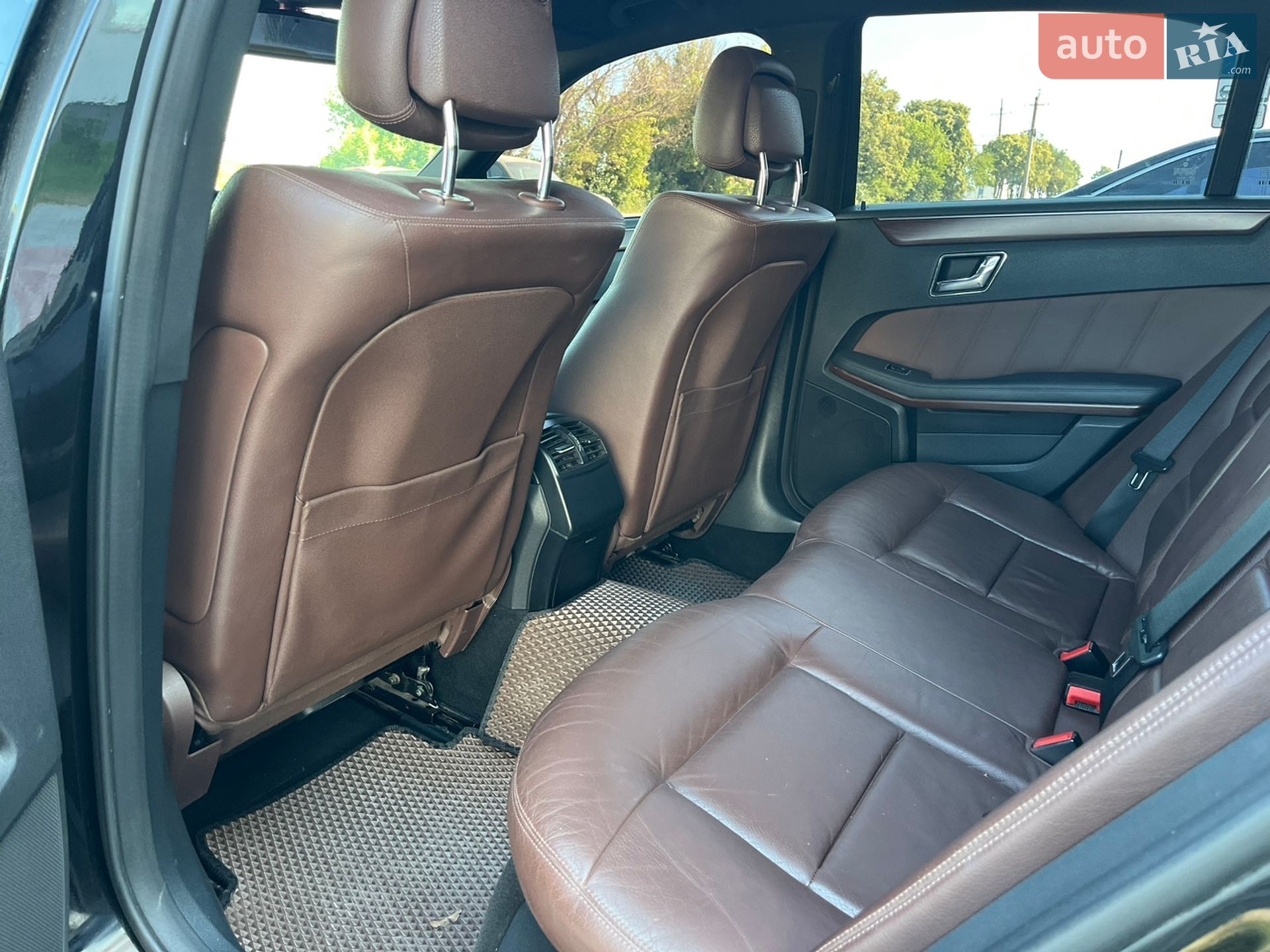 Mercedes-Benz E-Class 2009 VIN WDD2120021A017713 фото оголошення 26 з 34