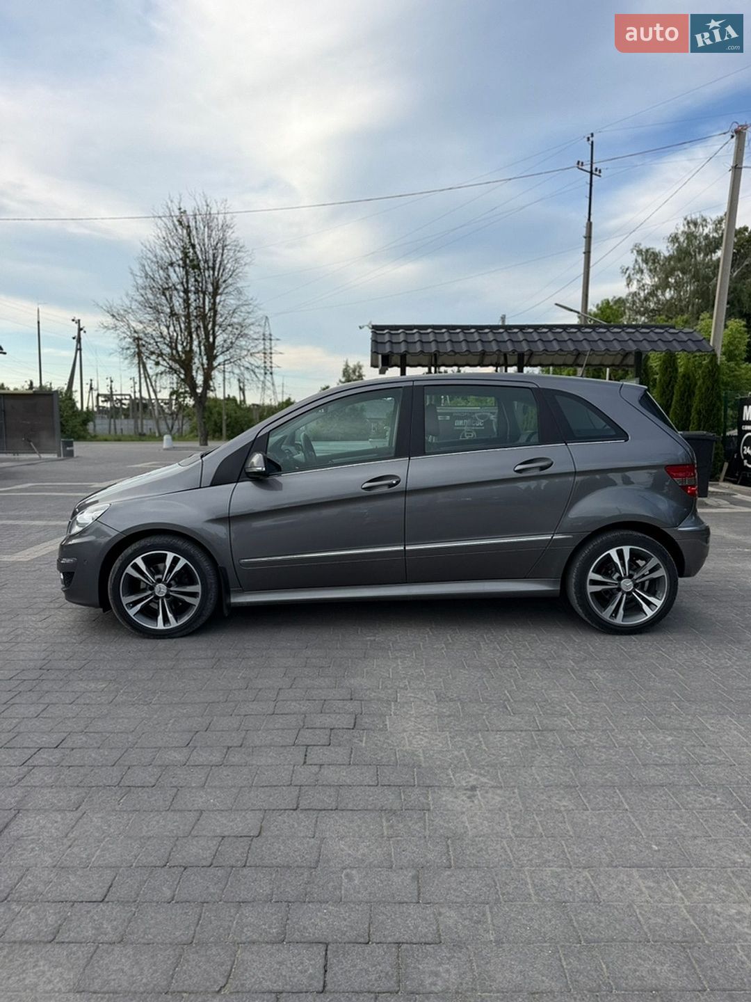 Mercedes-Benz B-Class 2011 VIN WDD2452071J723475 фото оголошення 6 з 36