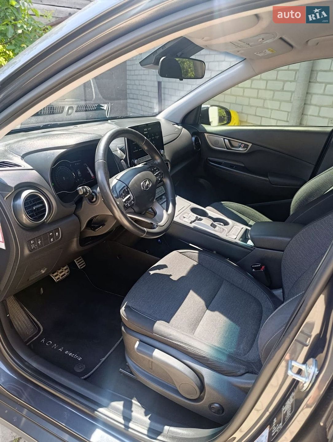 Hyundai Kona 2020 VIN TMAK281GFLJ004819 фото оголошення 6 з 17
