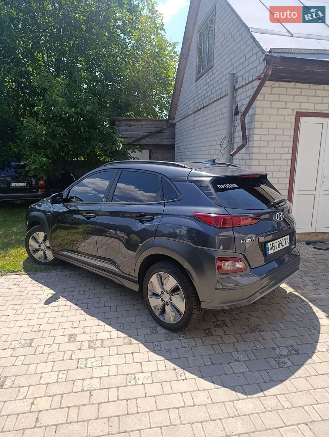 Hyundai Kona 2020 VIN TMAK281GFLJ004819 фото оголошення 10 з 17