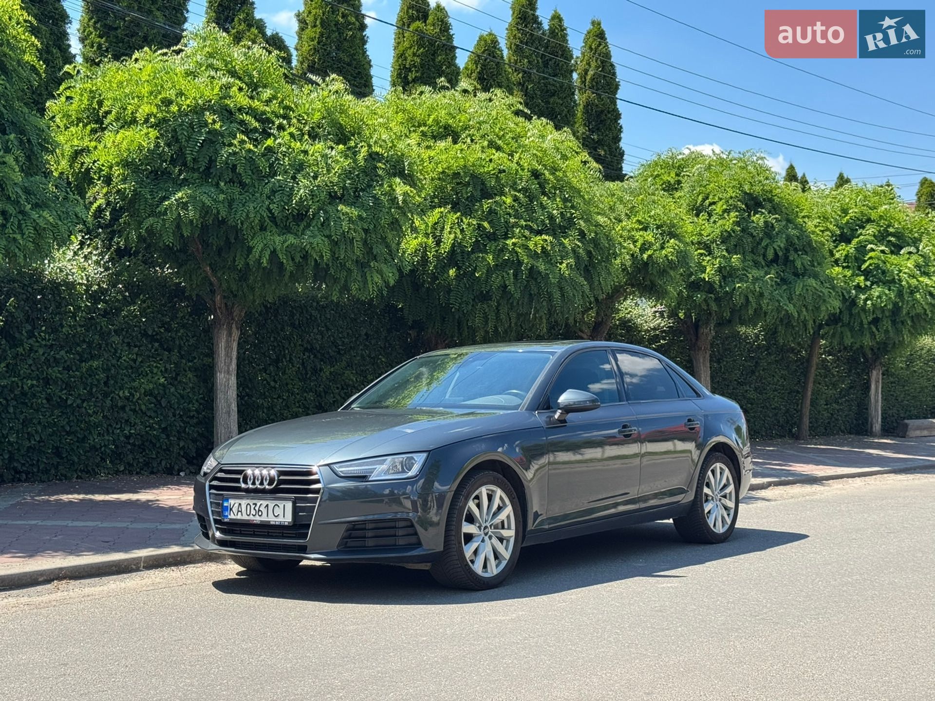 Audi A4 2017 VIN WAUGNAF41HN019281 фото оголошення 4 з 21