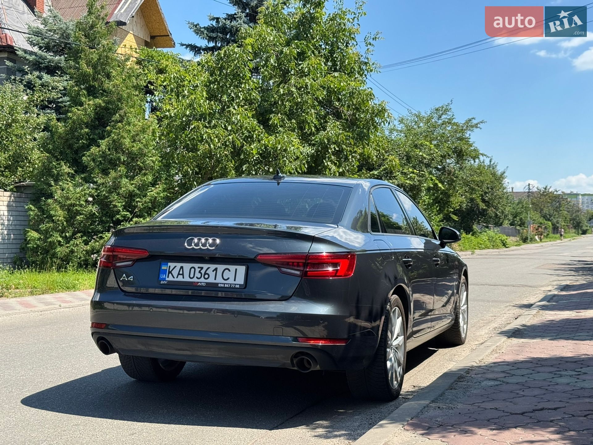 Audi A4 2017 VIN WAUGNAF41HN019281 фото оголошення 8 з 21