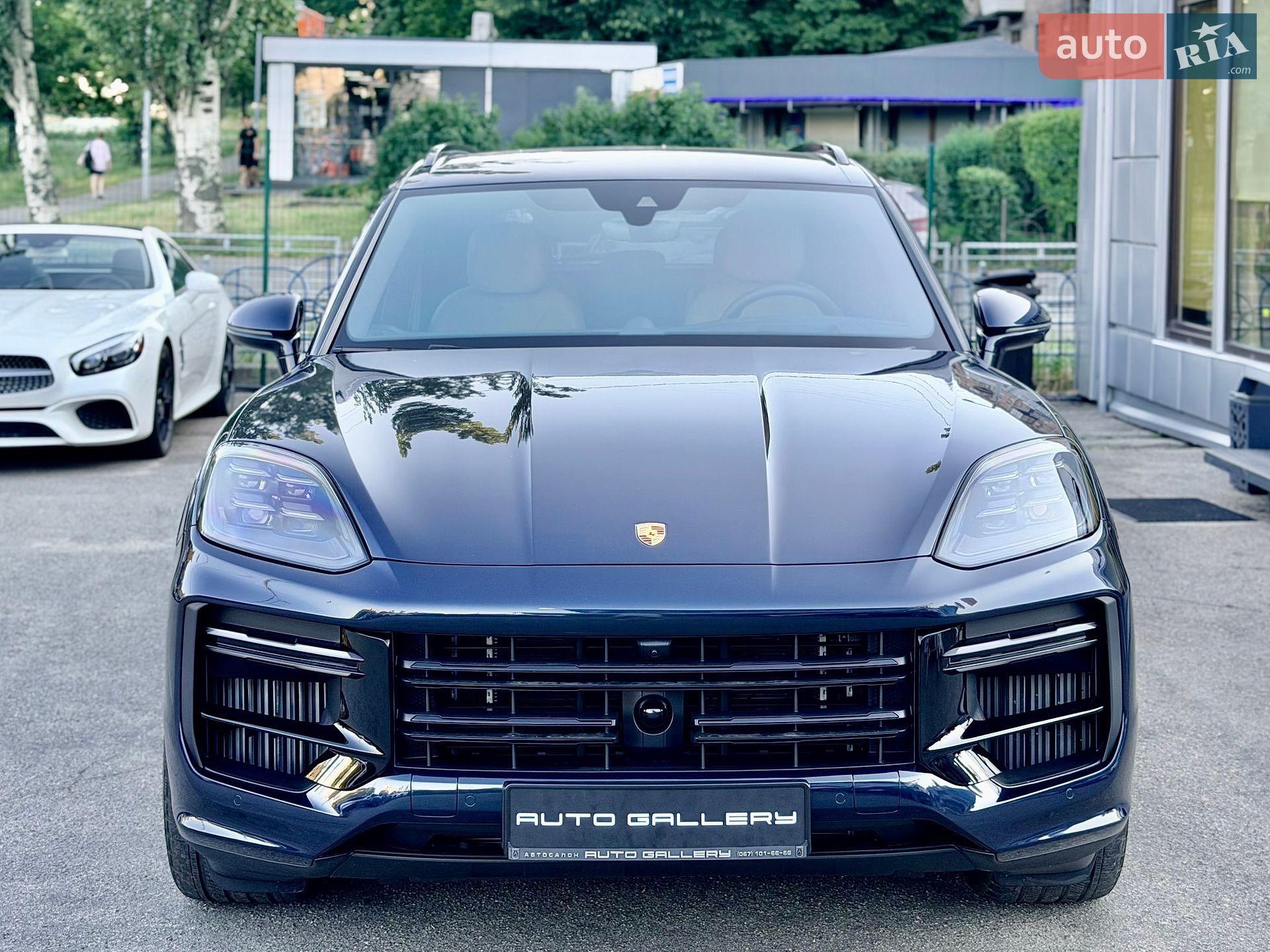 Porsche Cayenne 2024 VIN WP1AM2AY6RDA48230 фото оголошення 12 з 51