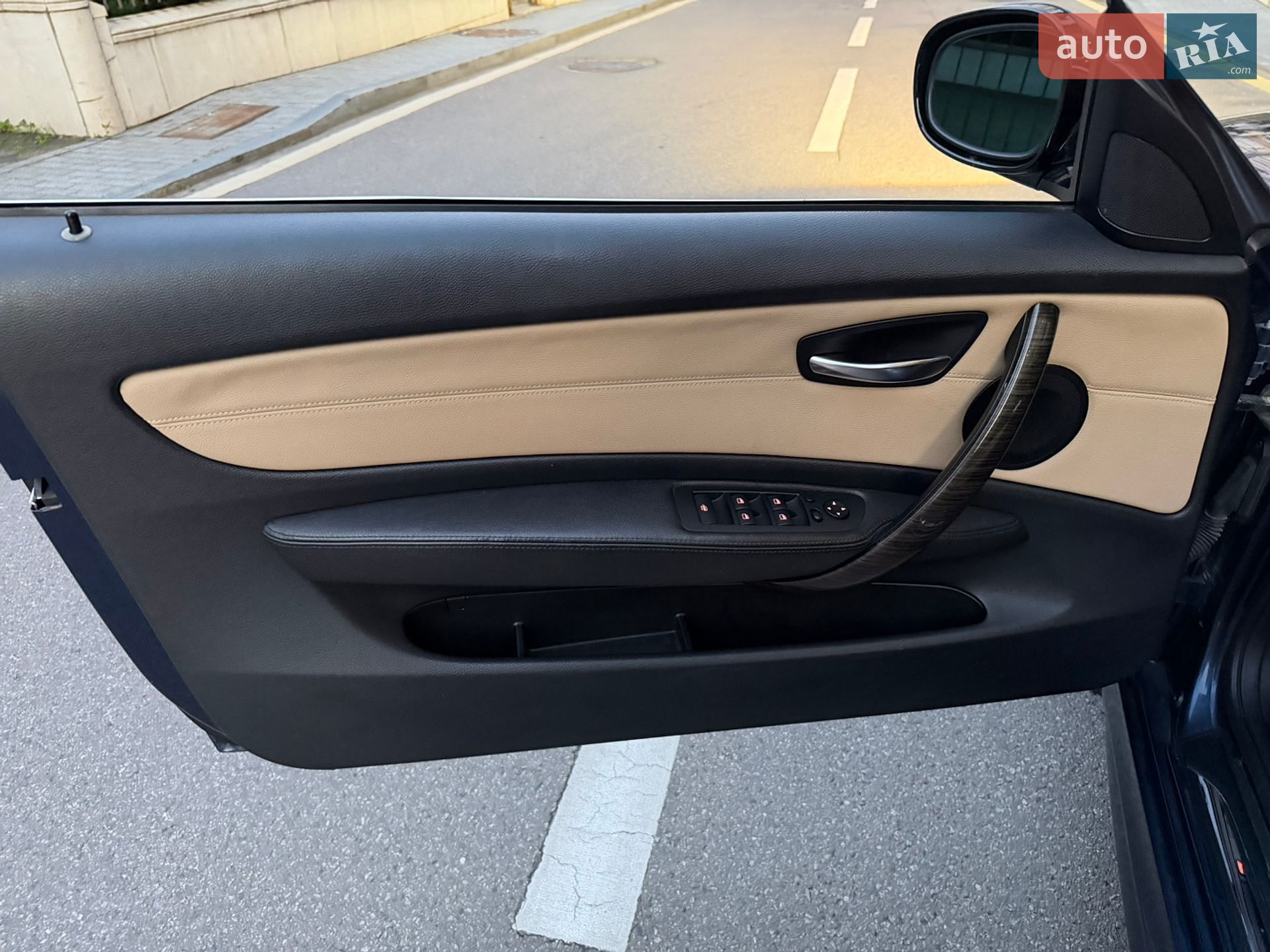 BMW 1 Series 2012 VIN WBAUN7C59CVM26809 фото оголошення 17 з 30