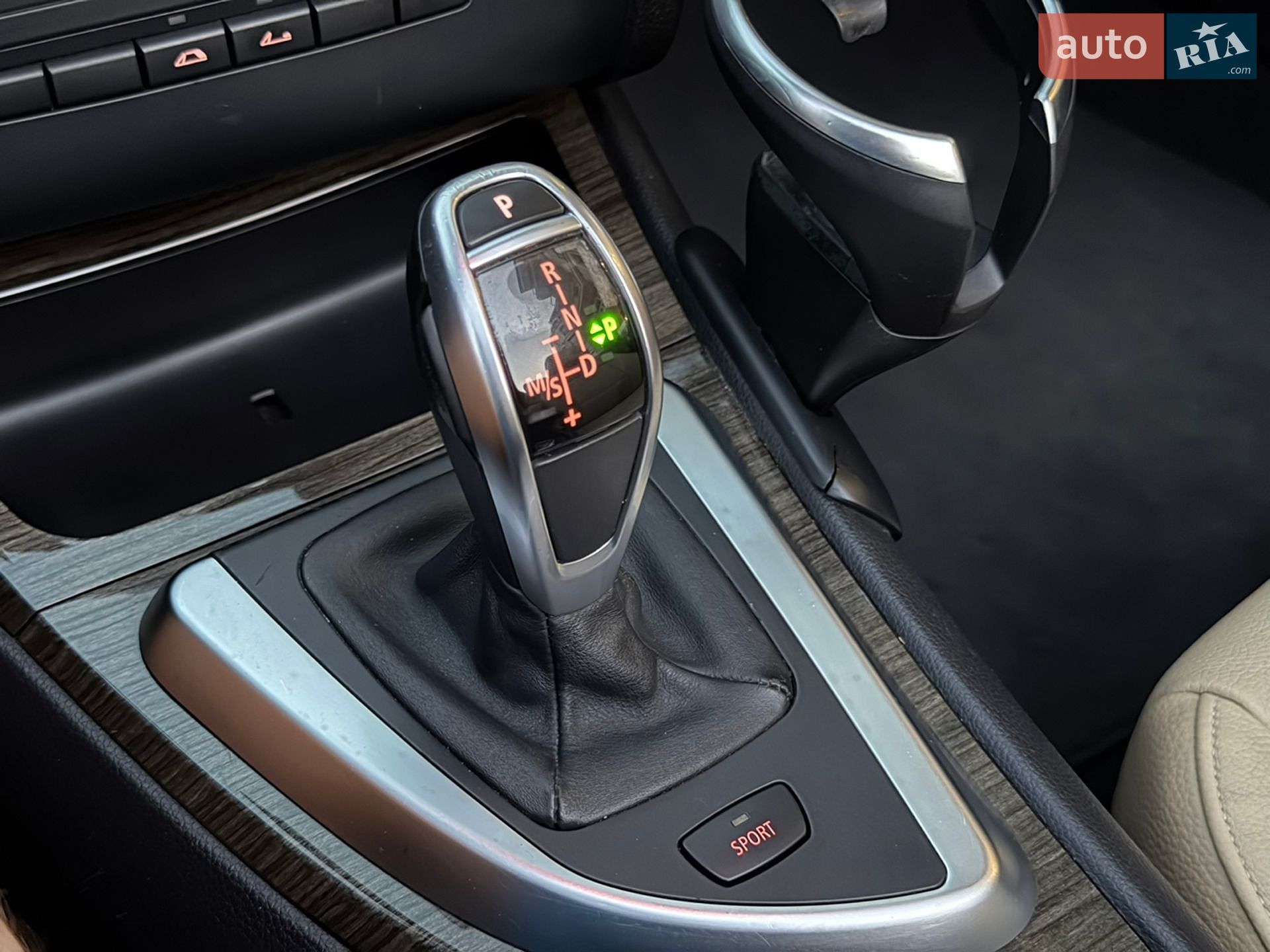 BMW 1 Series 2012 VIN WBAUN7C59CVM26809 фото оголошення 30 з 30
