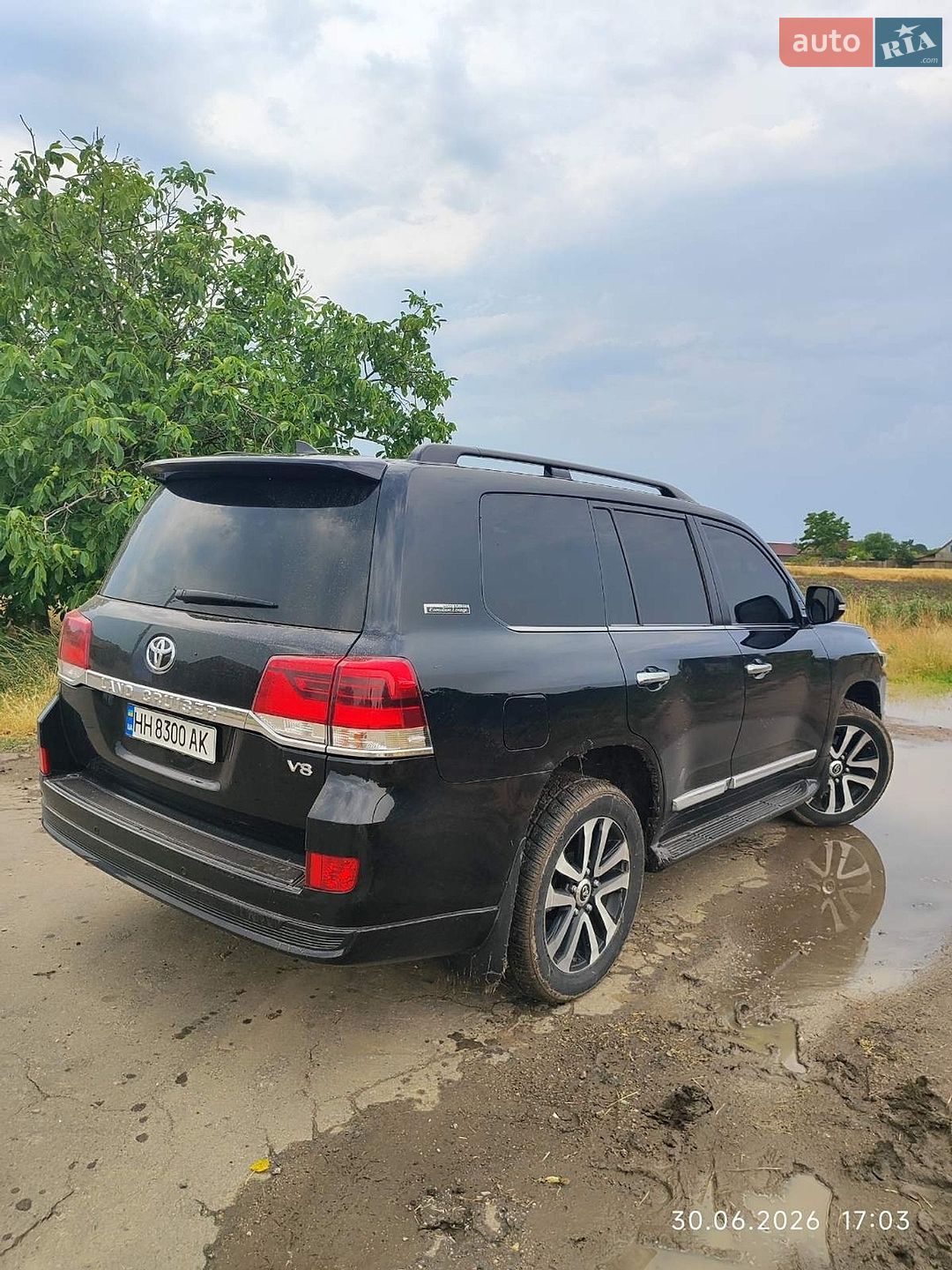 Toyota Land Cruiser 2019 VIN JTMCV02JX04283133 фото оголошення 3 з 8
