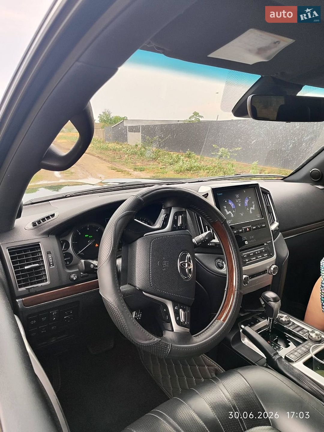 Toyota Land Cruiser 2019 VIN JTMCV02JX04283133 фото оголошення 6 з 8