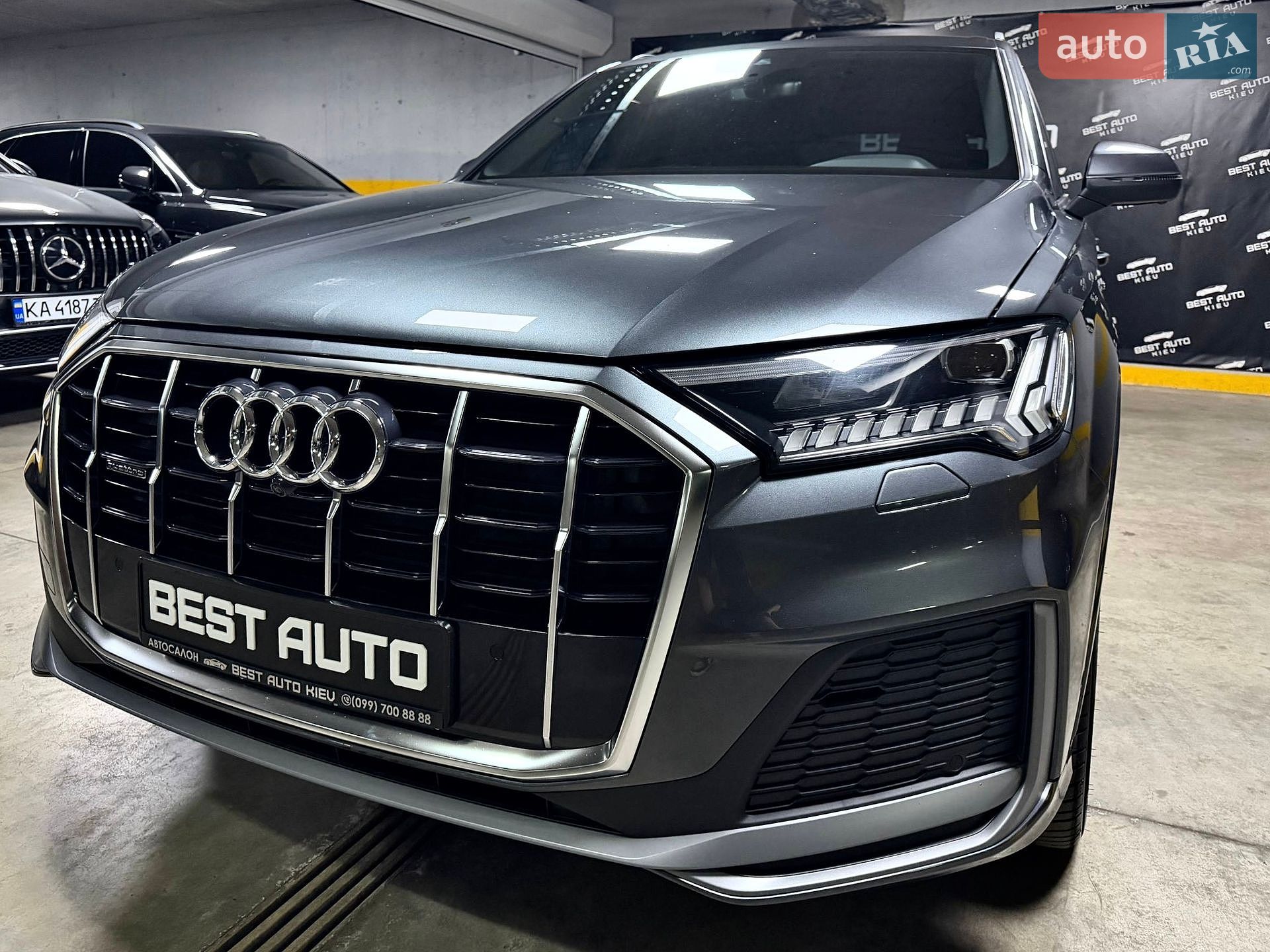 Audi Q7 2021 VIN WAUZZZ4M0ND009955 фото оголошення 23 з 102