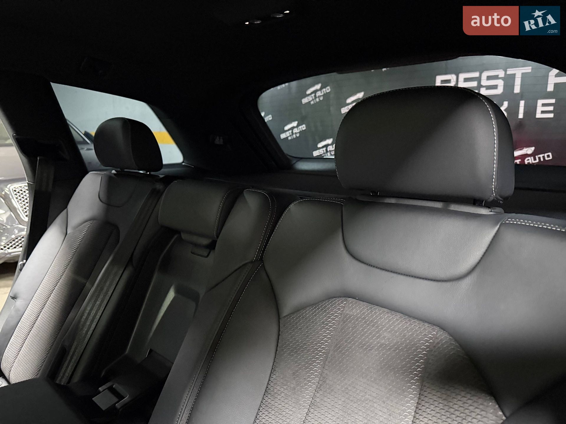 Audi Q7 2021 VIN WAUZZZ4M0ND009955 фото оголошення 59 з 102