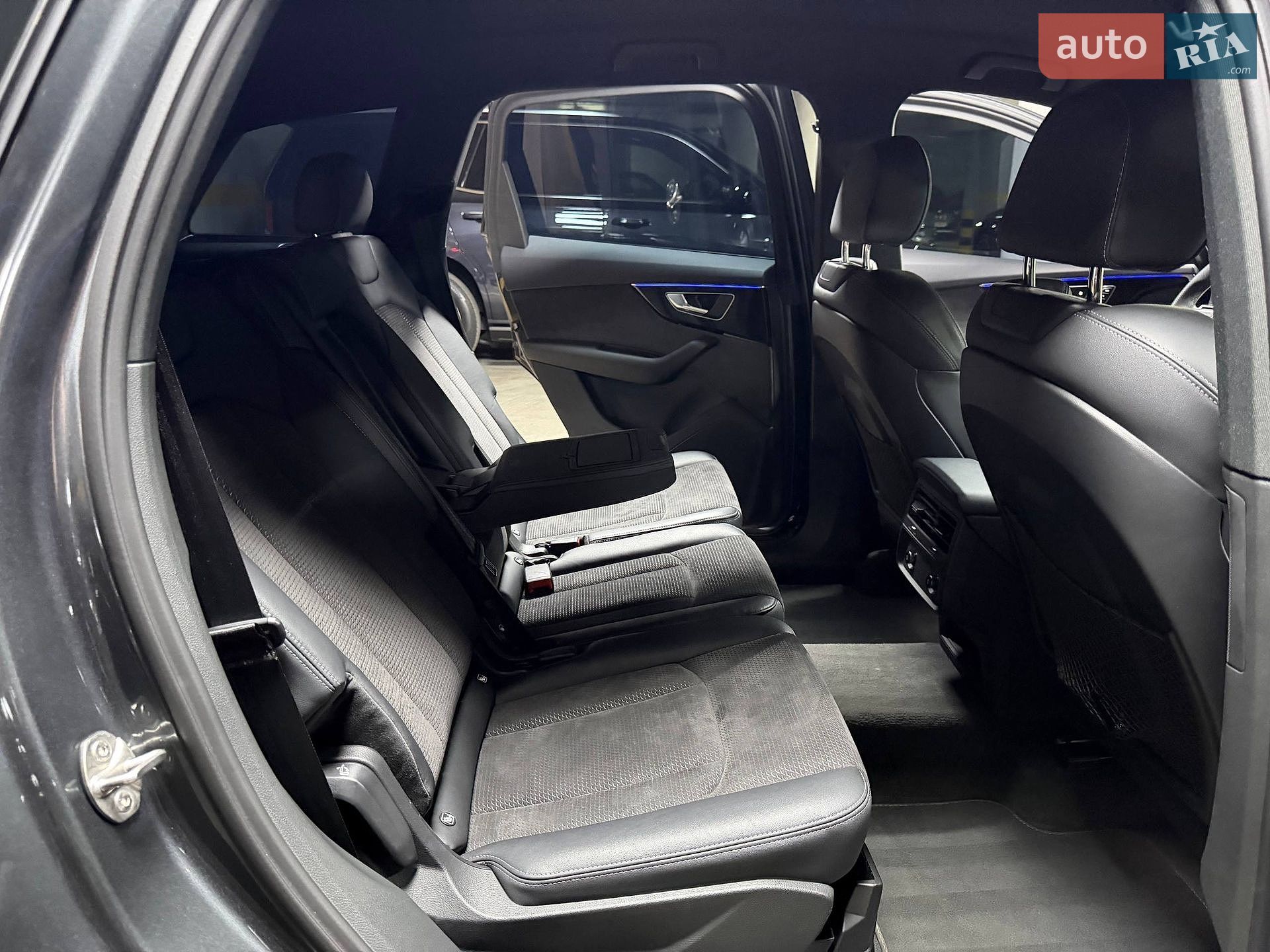 Audi Q7 2021 VIN WAUZZZ4M0ND009955 фото оголошення 62 з 102