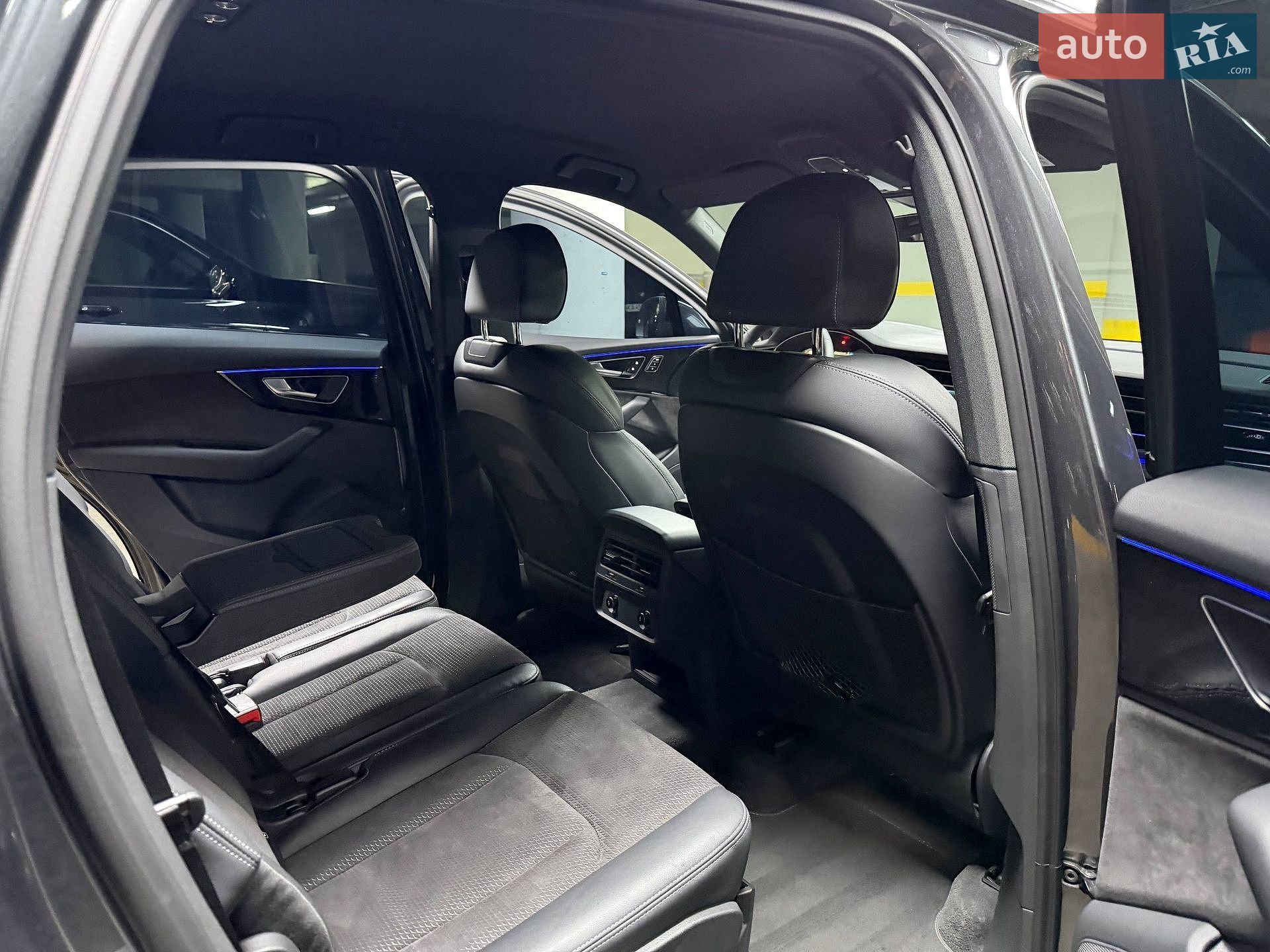 Audi Q7 2021 VIN WAUZZZ4M0ND009955 фото оголошення 61 з 102