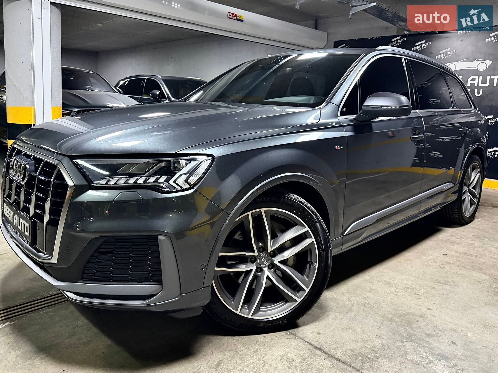 Audi Q7 2021 VIN WAUZZZ4M0ND009955 фото оголошення 100 з 102