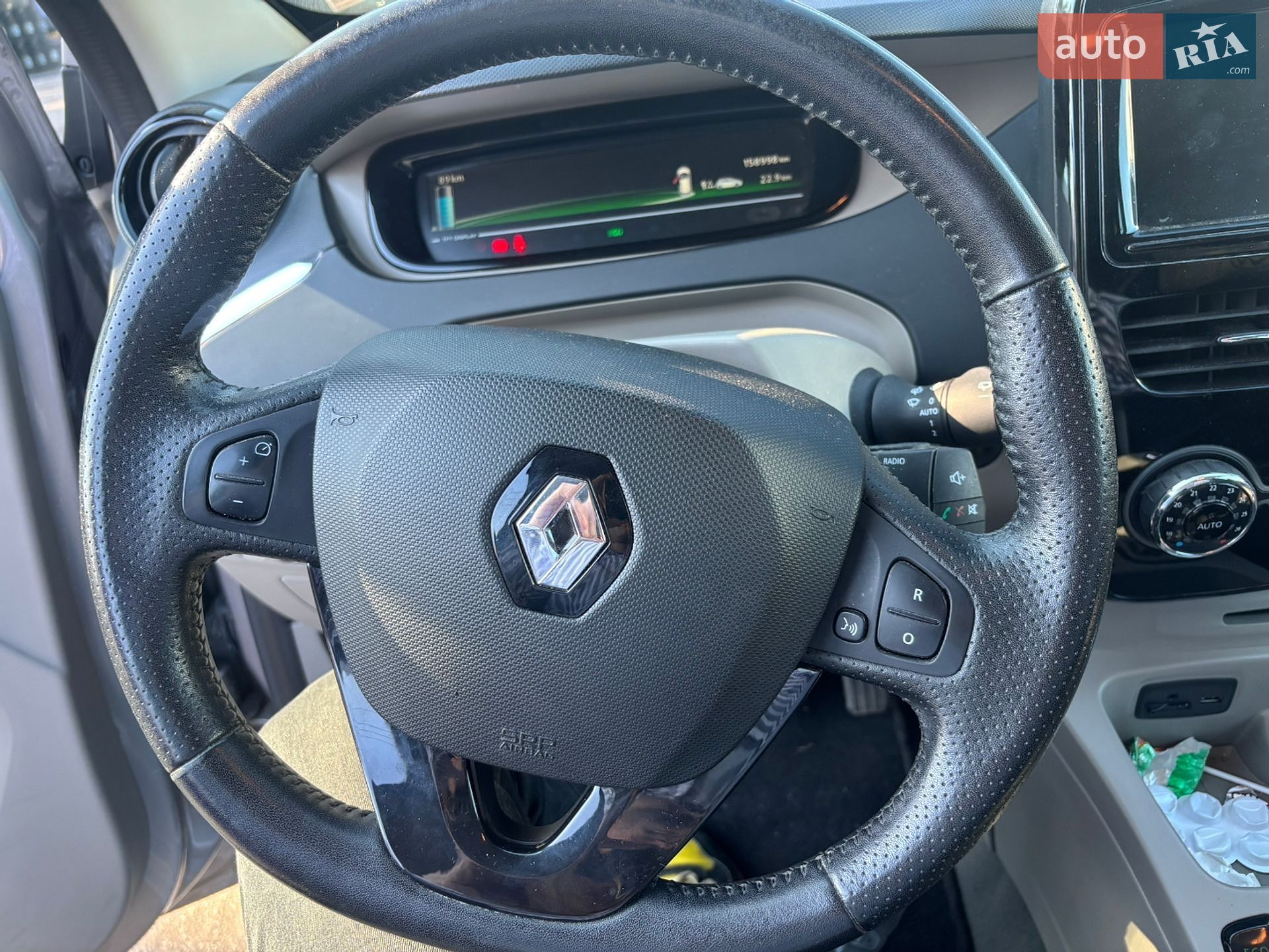 Renault Zoe 2016 VIN VF1AGVYB054828900 фото оголошення 7 з 11