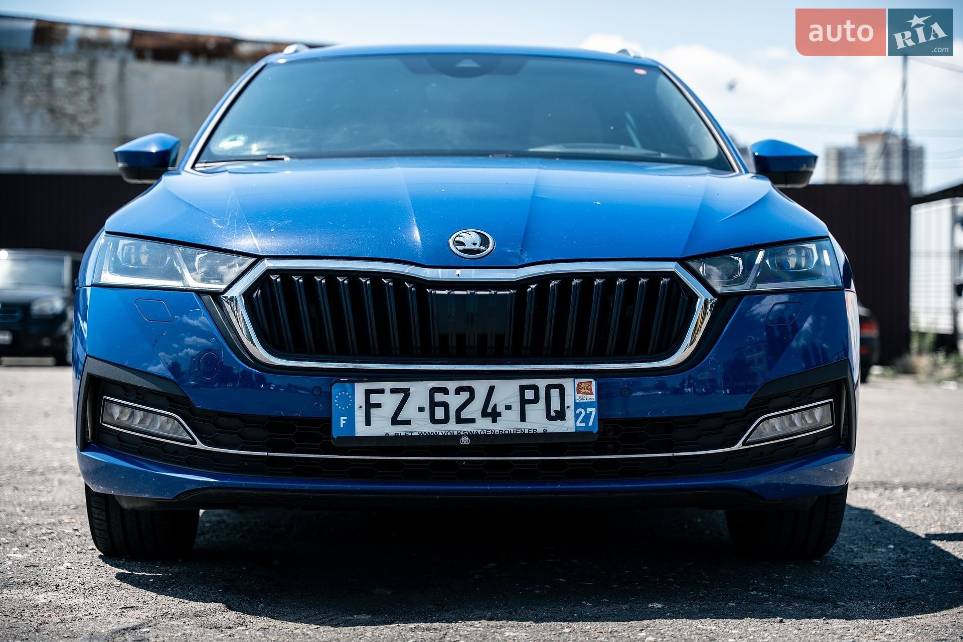 Skoda Octavia 2022 VIN TMBJJ8NX9PY018076 фото оголошення 2 з 88