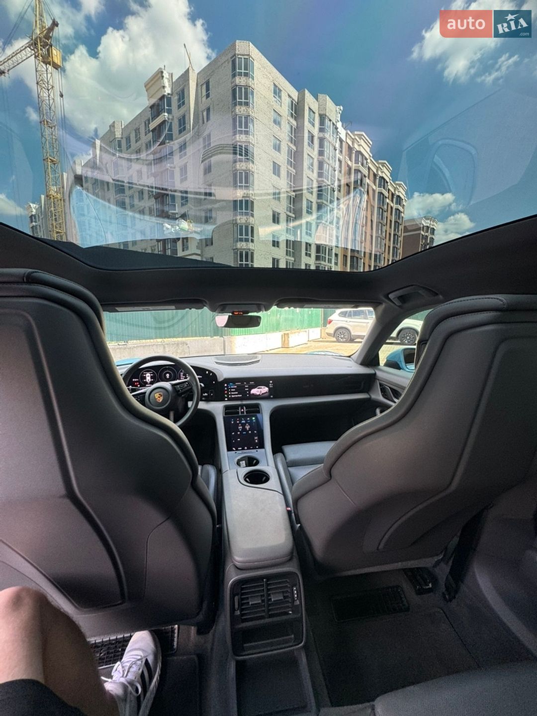 Porsche Taycan 2021 VIN WP0AA2Y17MSA15666 фото оголошення 14 з 15