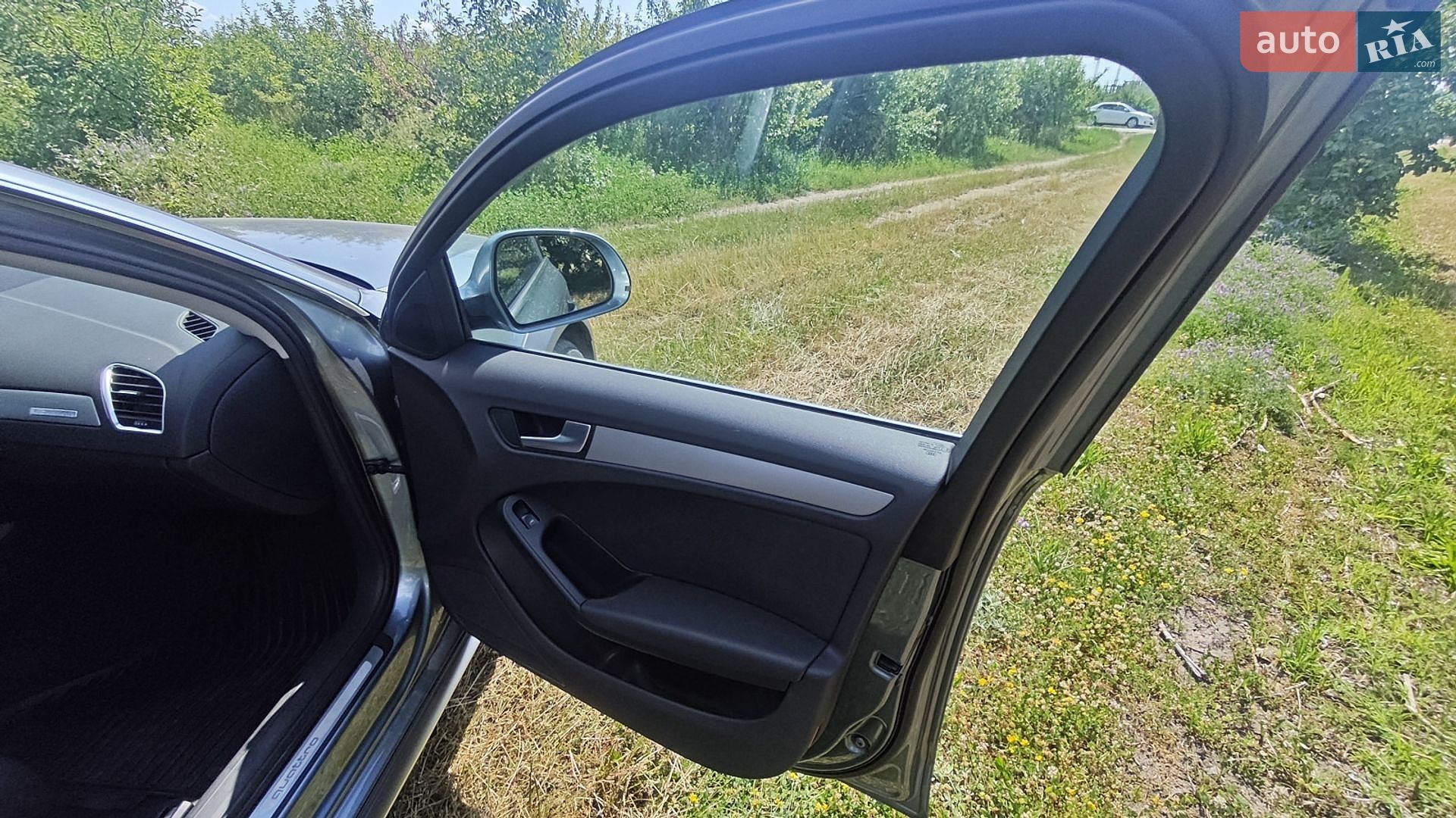 Audi A4 Allroad 2011 VIN WAUZZZ8K6BA090580 фото оголошення 17 з 26