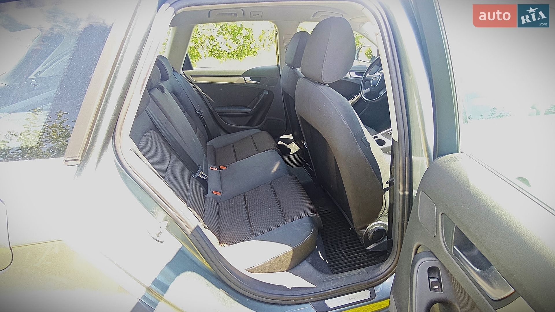 Audi A4 Allroad 2011 VIN WAUZZZ8K6BA090580 фото оголошення 18 з 26