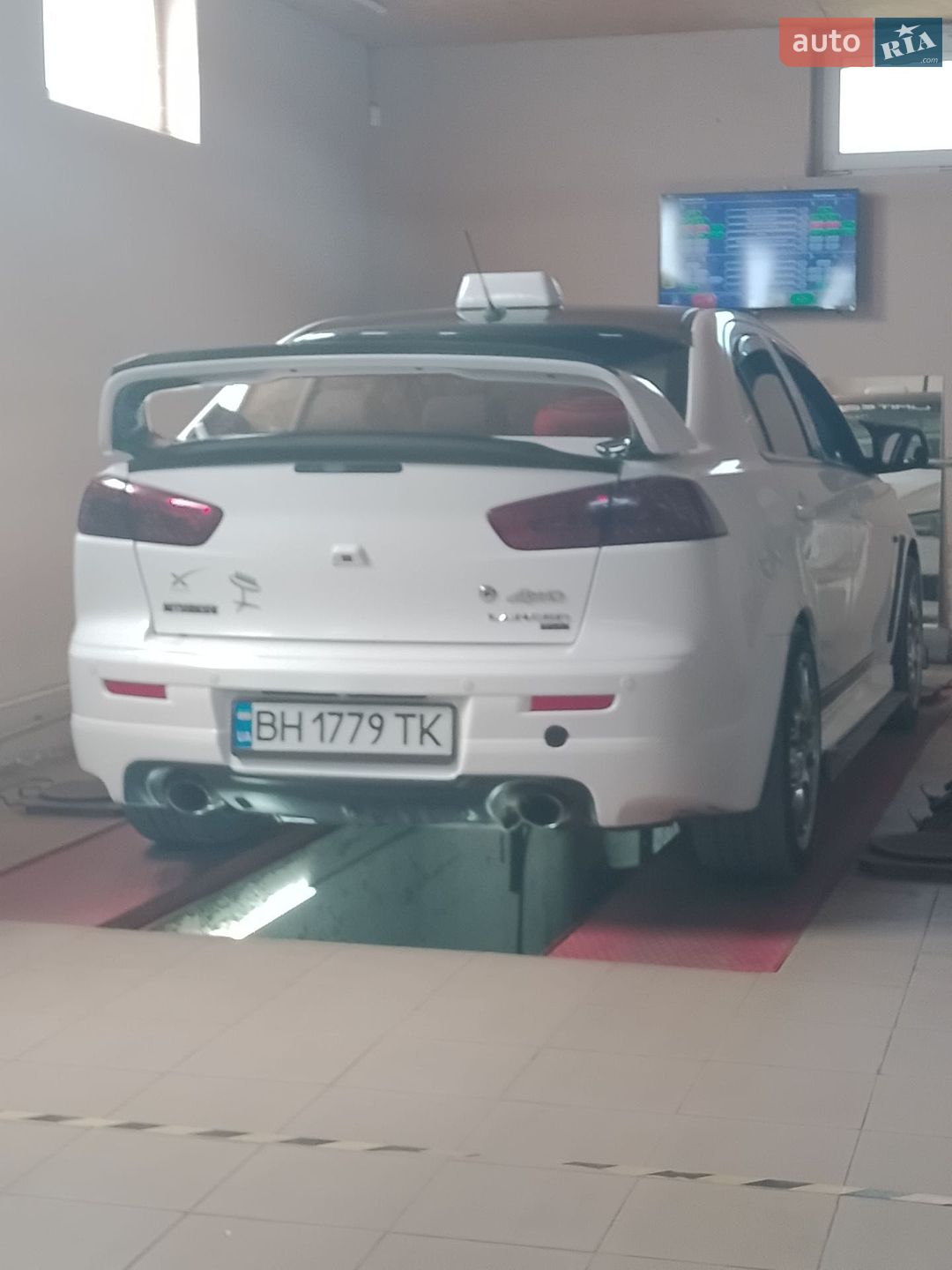 Mitsubishi Lancer 2013 VIN JA32V6FV1EU004945 фото оголошення 6 з 20