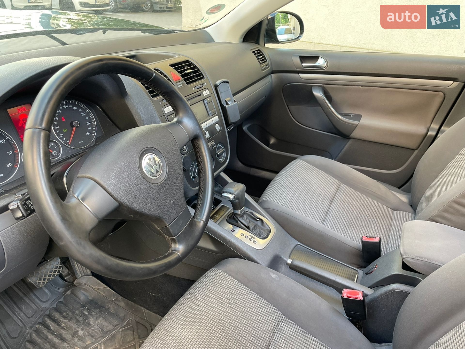 Volkswagen Golf 2008 VIN WVWZZZ1KZ8M352559 фото оголошення 40 з 43
