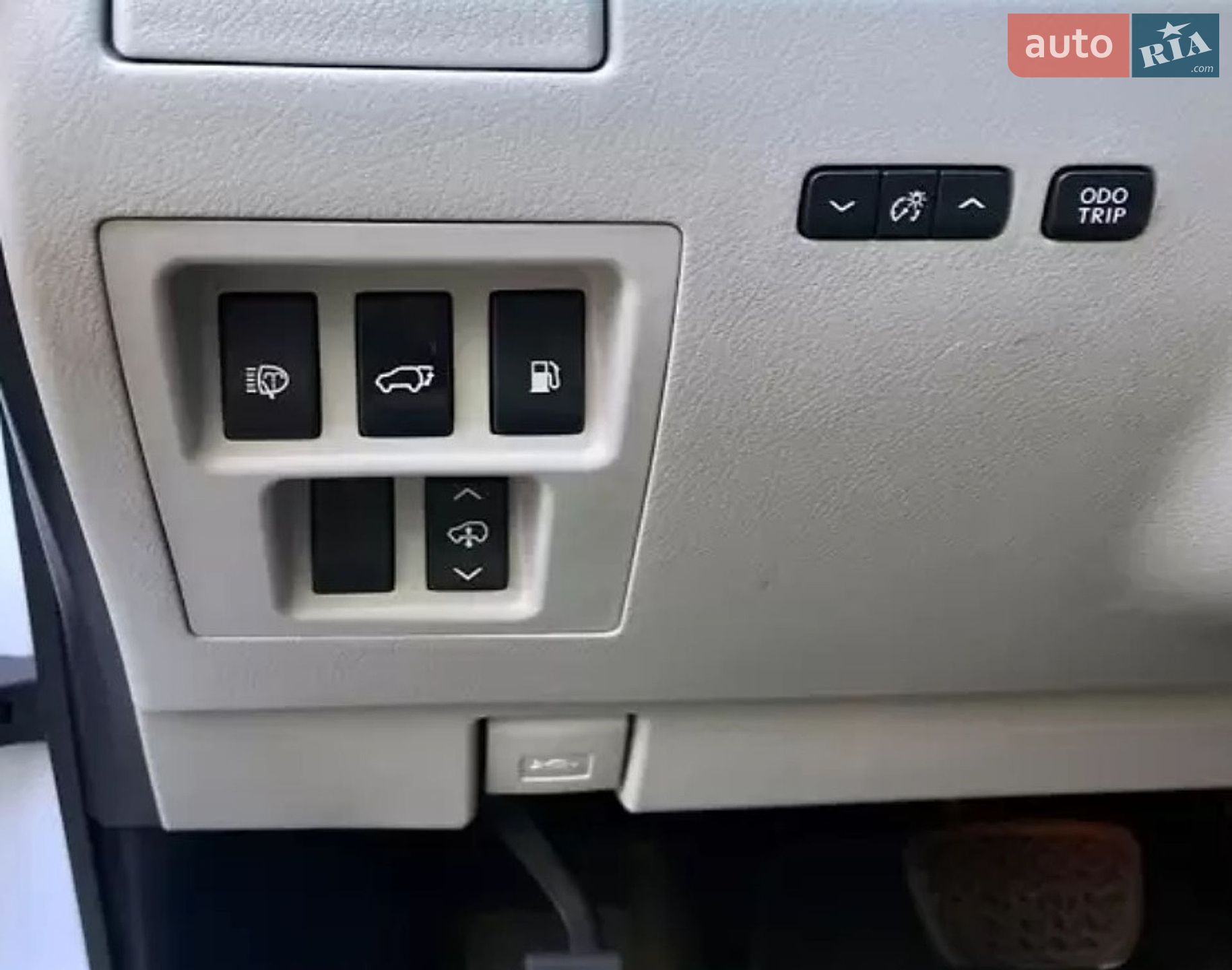 LEXUS Lexus RX 450H 2009 VIN JTJBC11A702401575 фото оголошення 3 з 19