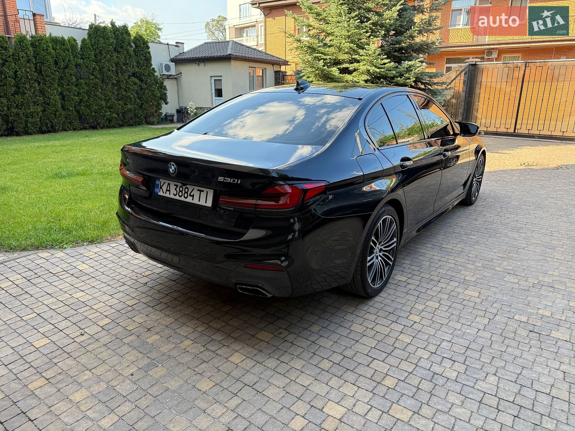BMW 5 Series 2017 VIN WBAJA7C36HG906766 фото оголошення 12 з 60