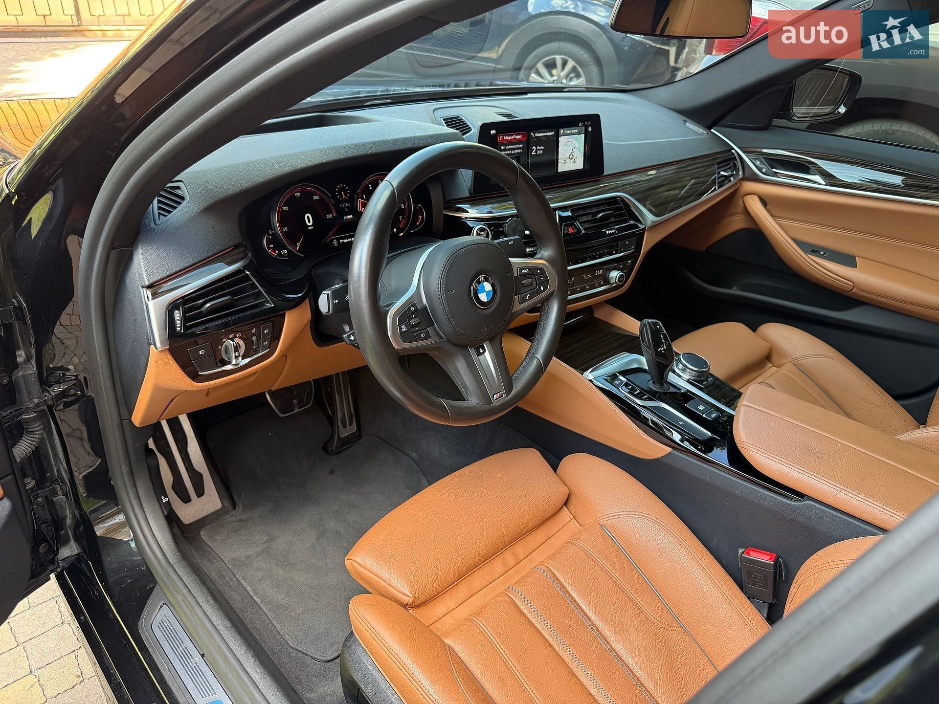 BMW 5 Series 2017 VIN WBAJA7C36HG906766 фото оголошення 33 з 60