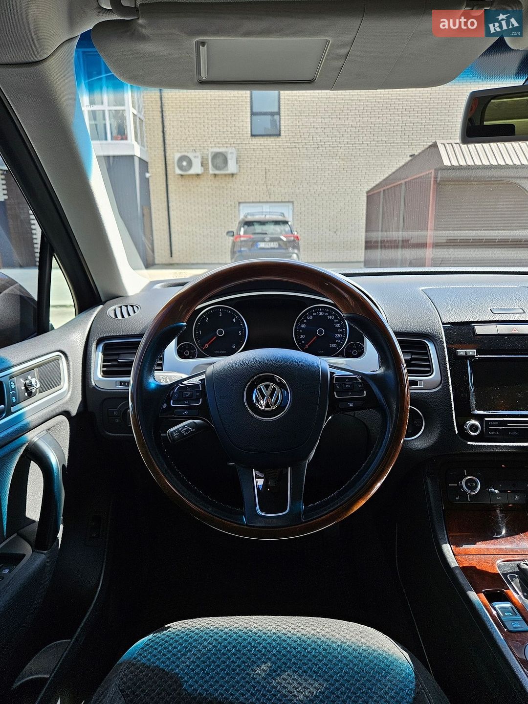 Volkswagen Touareg 2014 VIN WVGZZZ7PZED030478 фото оголошення 19 з 28