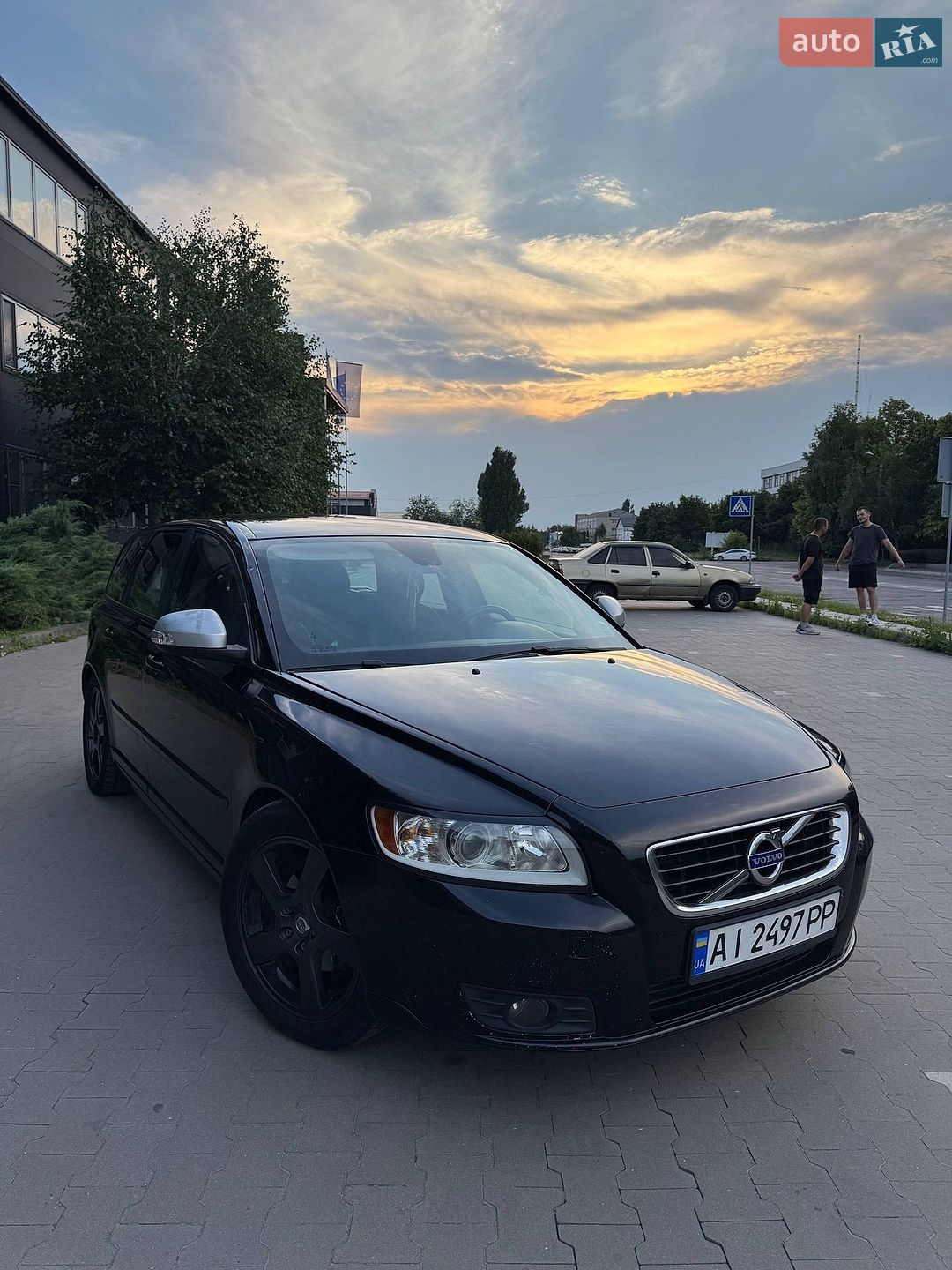 Volvo V50 2010 VIN YV1MW84E1B2614429 фото оголошення 2 з 33