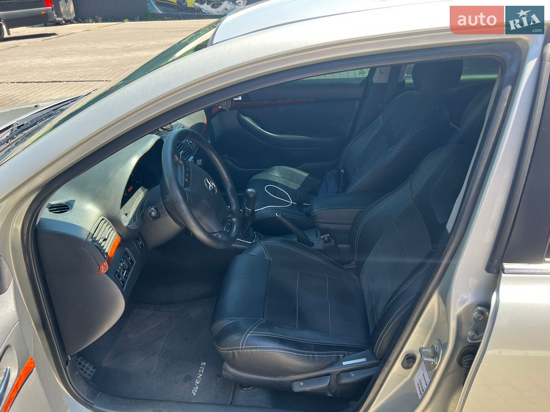 Toyota Avensis 2003 VIN SB1BJ56L30E021730 фото оголошення 8 з 20