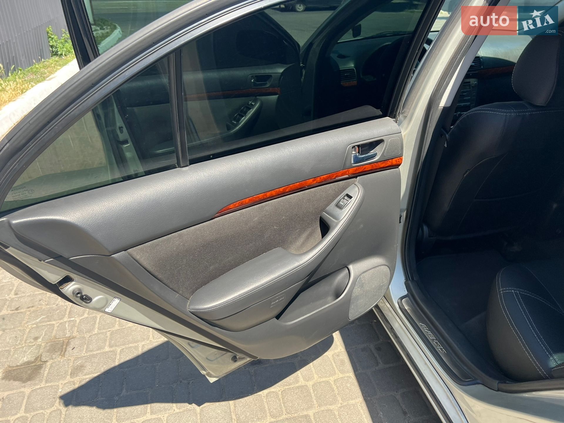 Toyota Avensis 2003 VIN SB1BJ56L30E021730 фото оголошення 12 з 20