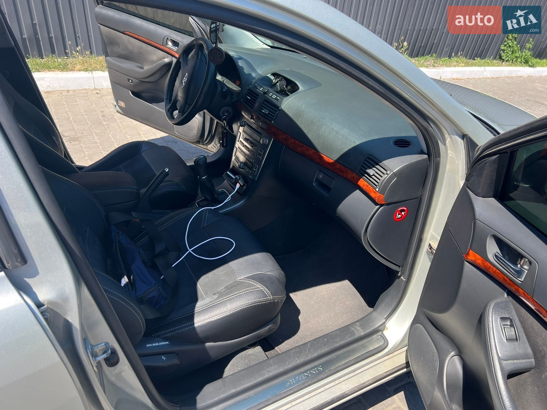 Toyota Avensis 2003 VIN SB1BJ56L30E021730 фото оголошення 15 з 20