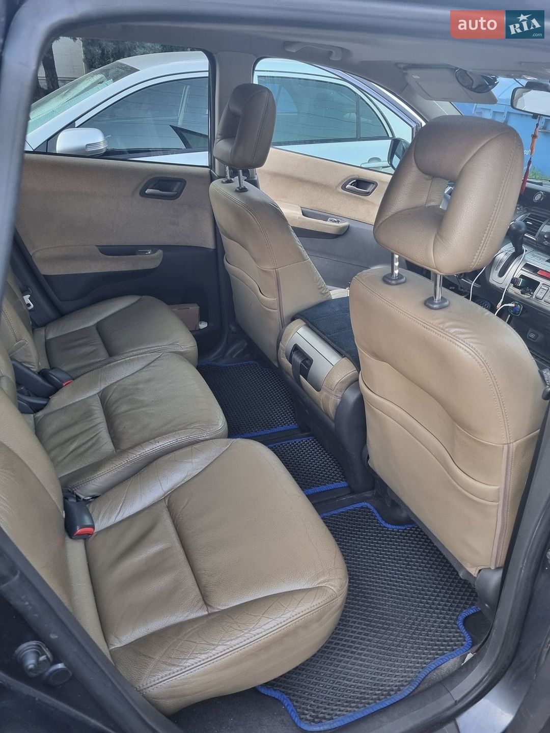 Honda FR-V 2008 VIN JHMBE18809S200148 фото оголошення 10 з 13