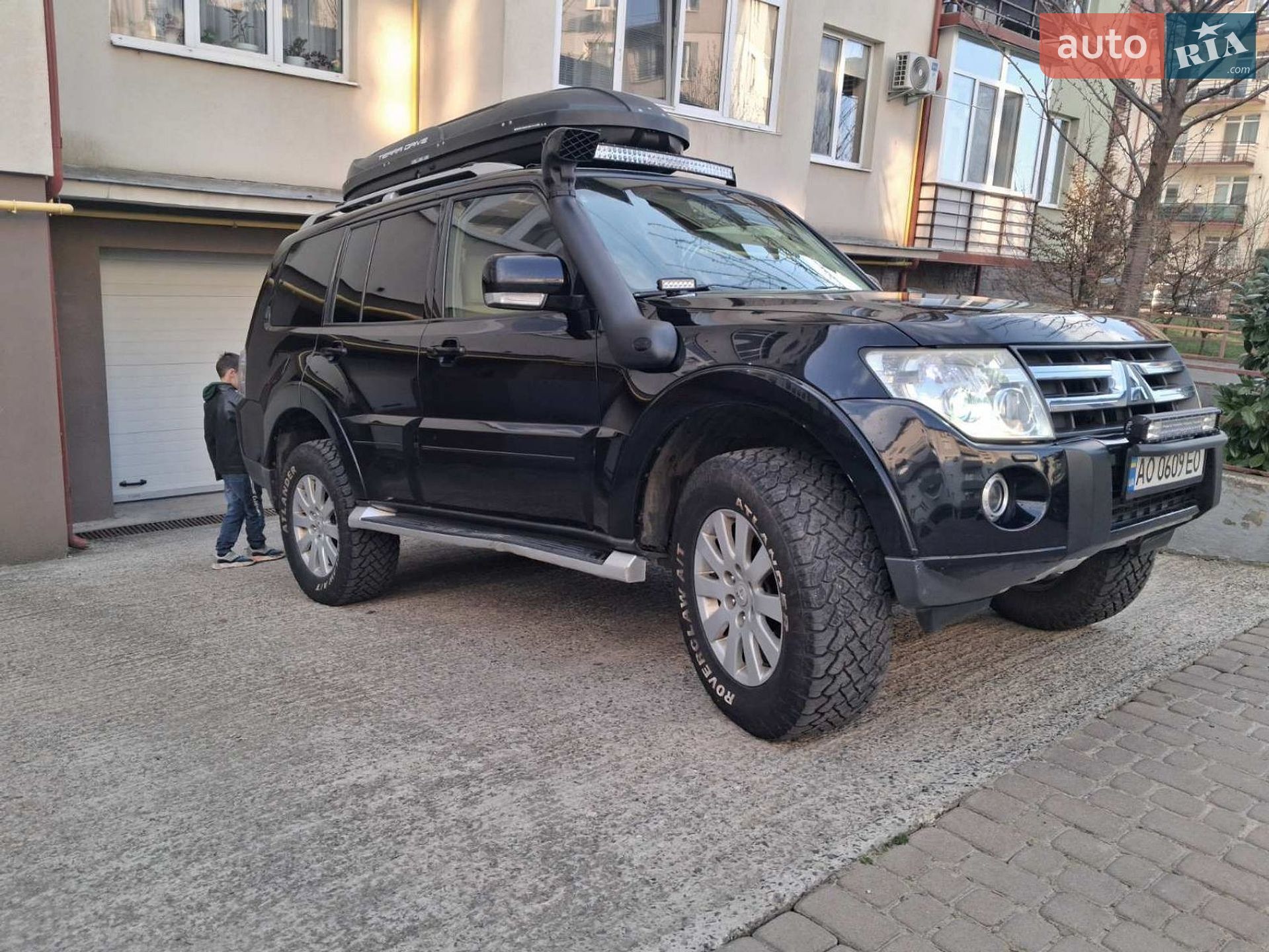 Mitsubishi Pajero Wagon 2007 VIN JMBLYV98W7J002232 фото оголошення 5 з 23