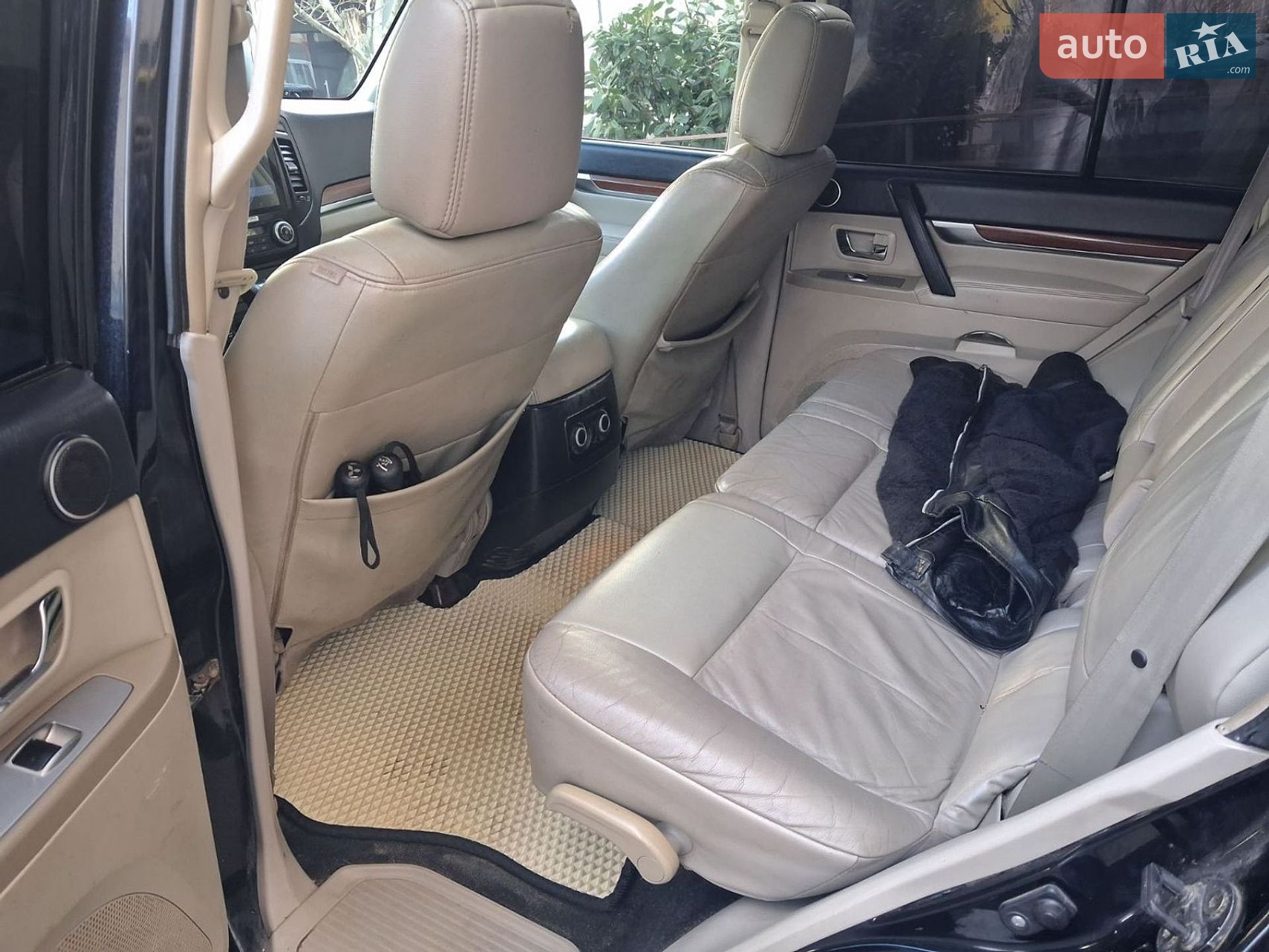 Mitsubishi Pajero Wagon 2007 VIN JMBLYV98W7J002232 фото оголошення 18 з 23