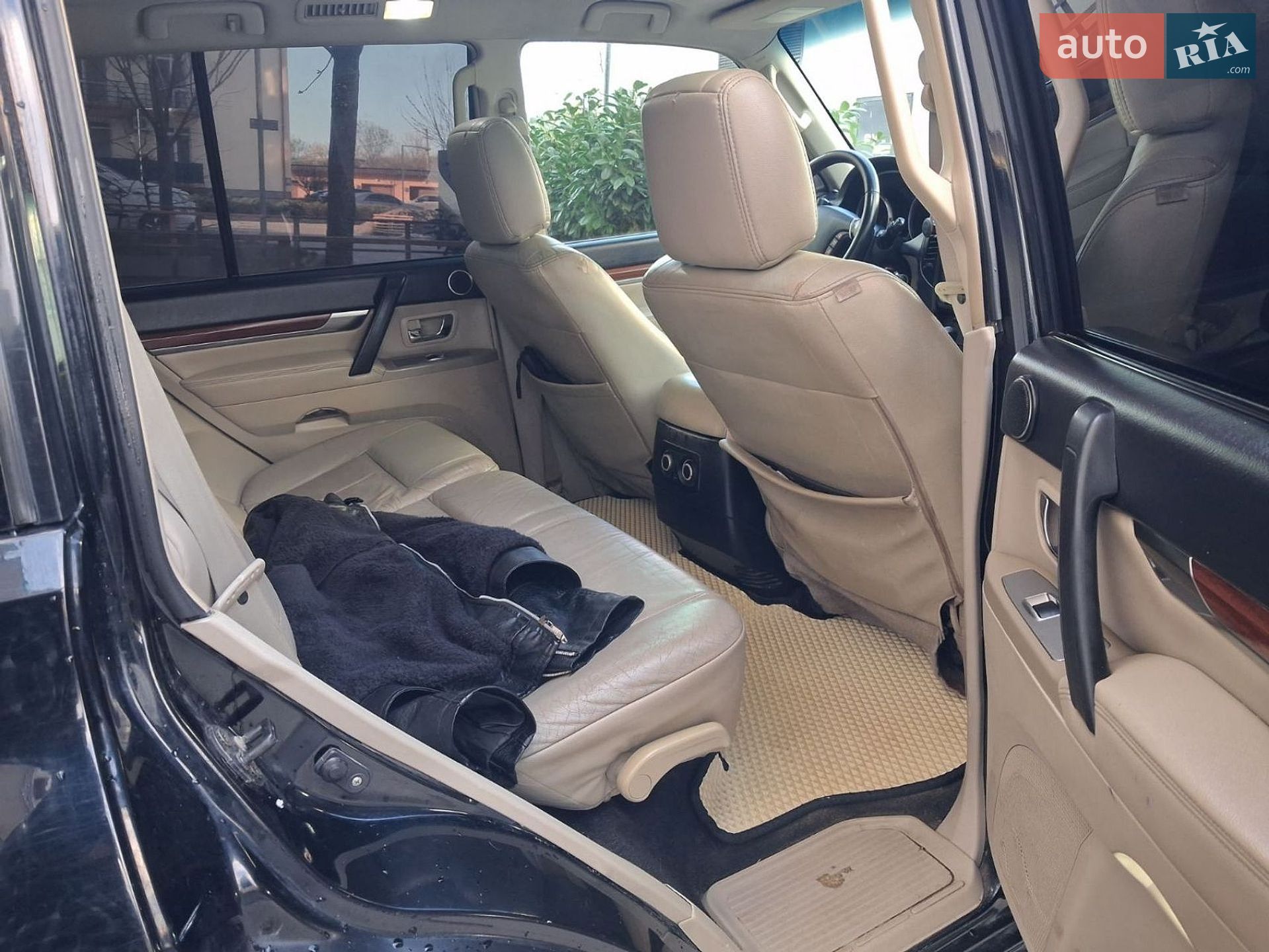 Mitsubishi Pajero Wagon 2007 VIN JMBLYV98W7J002232 фото оголошення 19 з 23