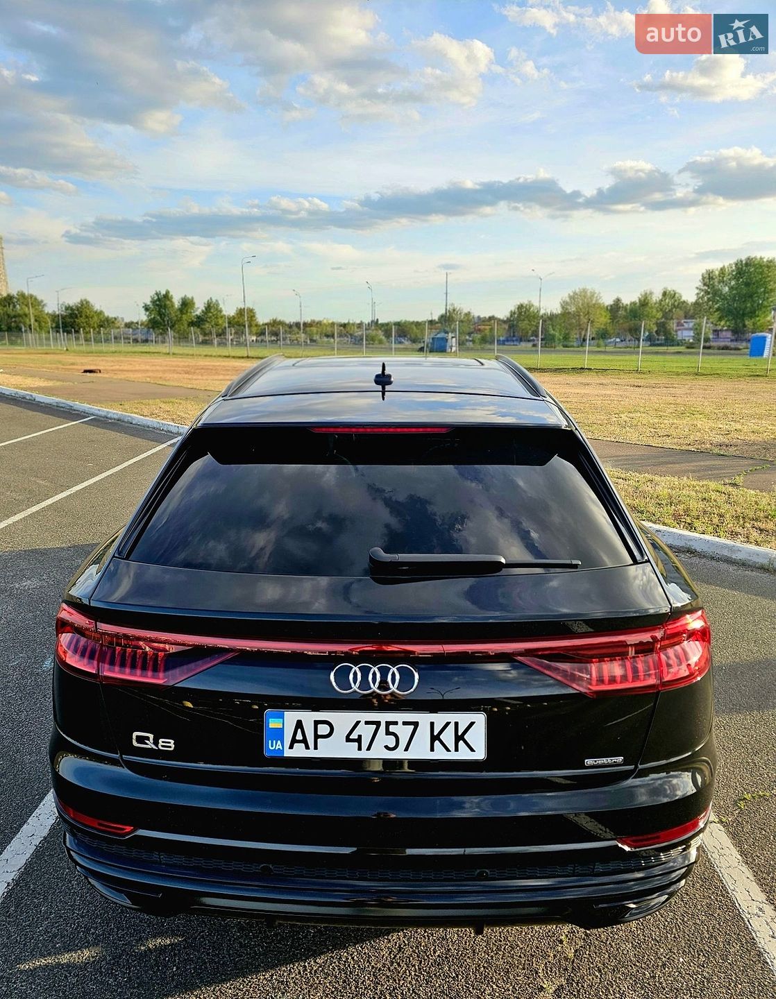 Audi Q8 2022 VIN WA1FVBF18ND021339 фото оголошення 8 з 25
