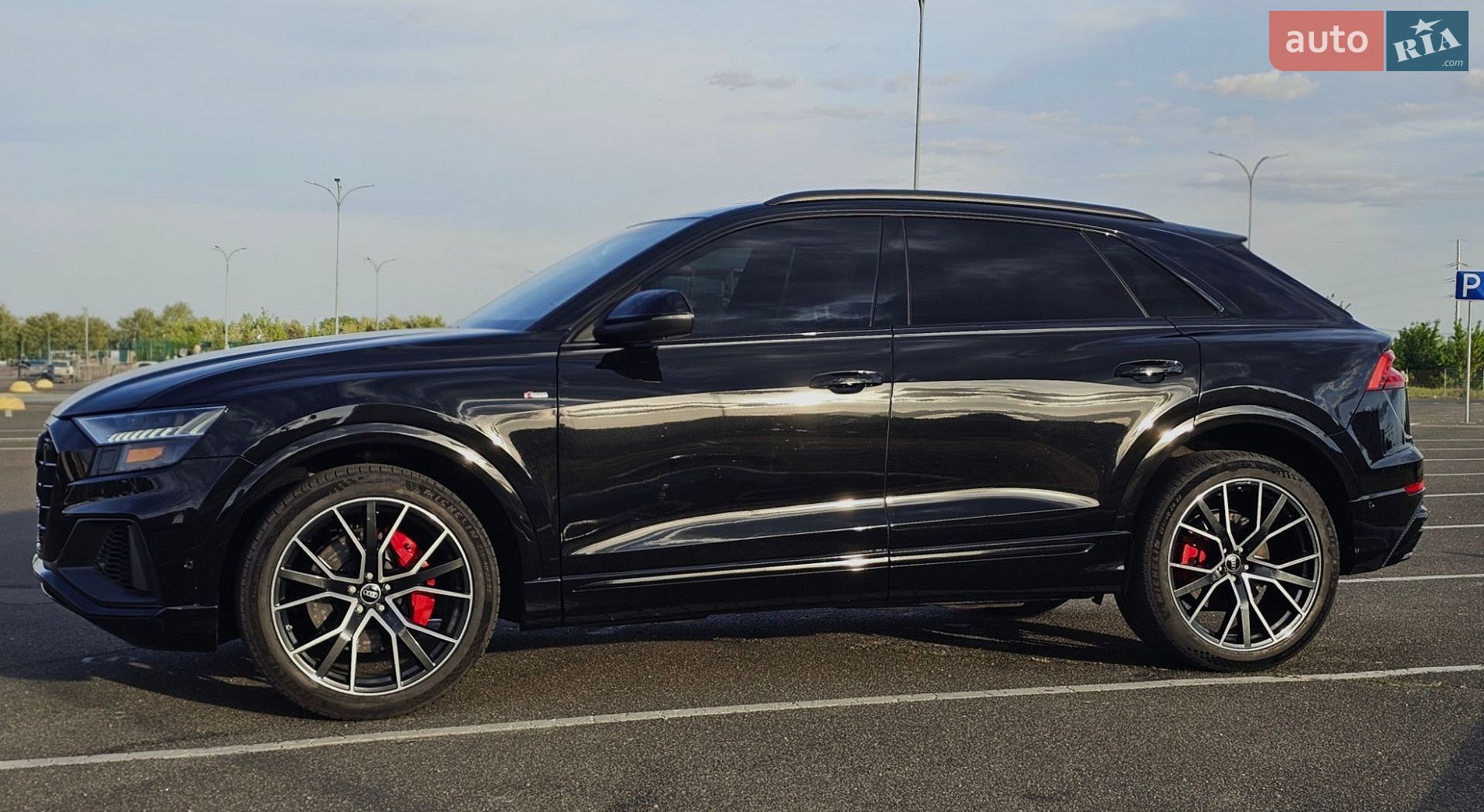 Audi Q8 2022 VIN WA1FVBF18ND021339 фото оголошення 5 з 25